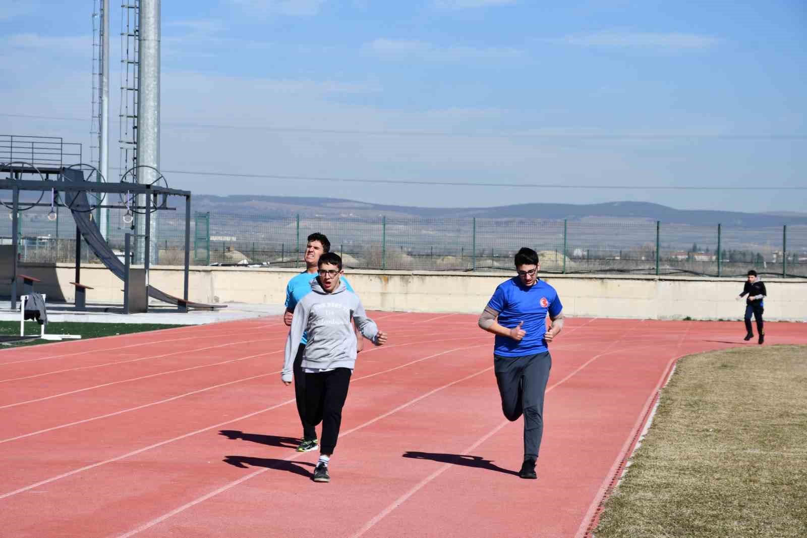 ‘Okul Sporları Özel Sporcular Gençler ve Yıldızlar Atletizm Müsabakaları’ tamamlandı
