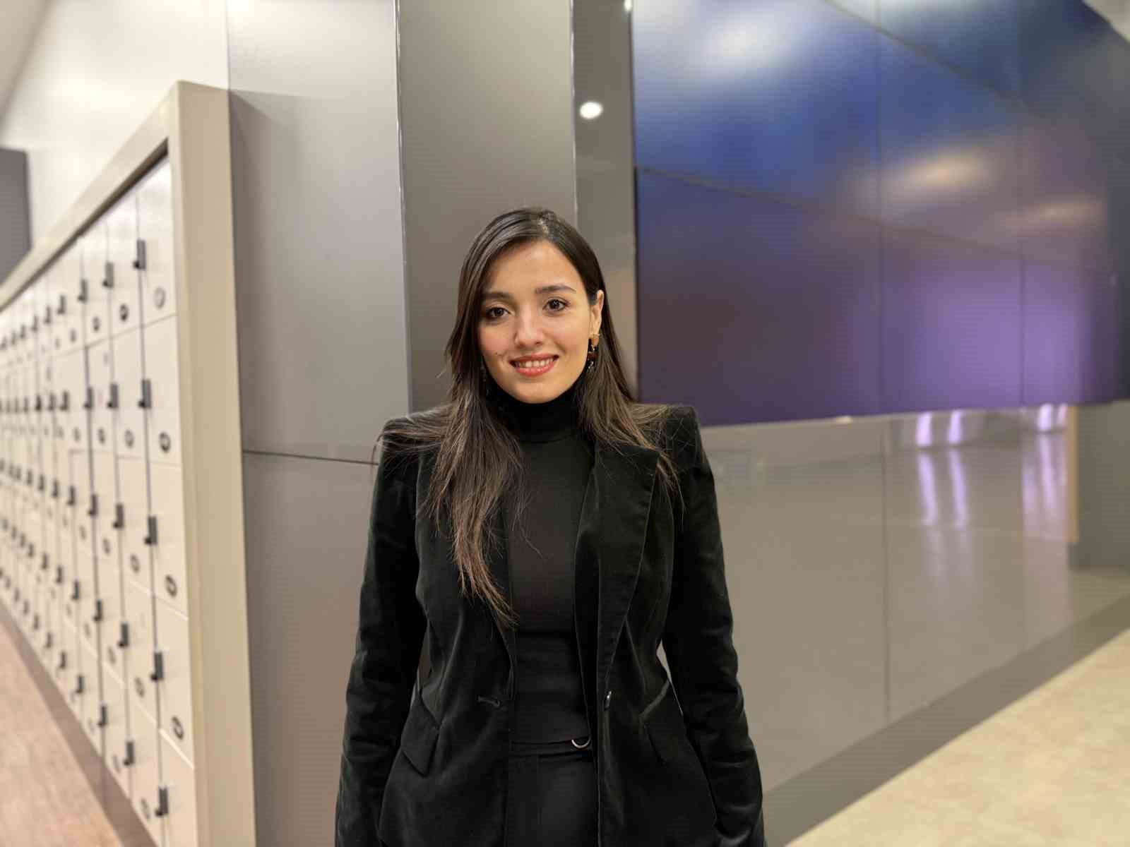 Uzmanlardan &lsquo;sosyal medya&rsquo; uyarısı: "&Ccedil;ocuklardaki etkisi tahmin ettiğimizden &ccedil;ok daha b&uuml;y&uuml;k"
