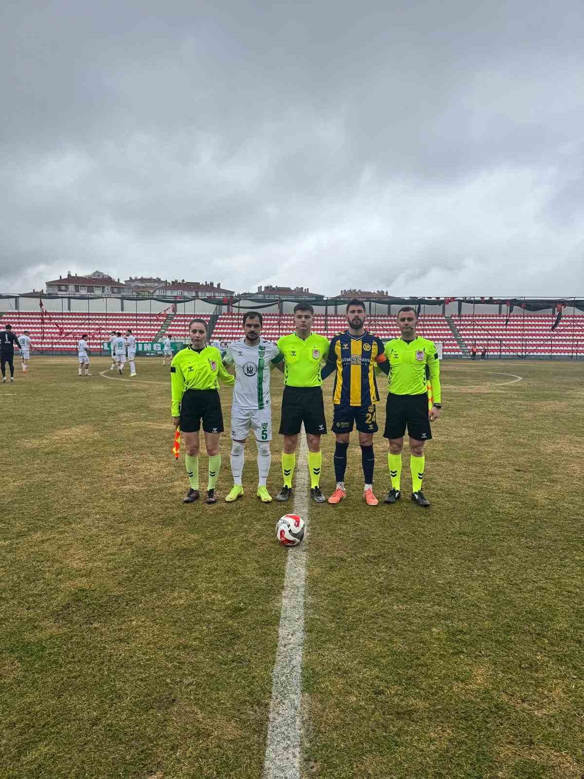 S&ouml;ğ&uuml;tspor puana hasret kaldı
