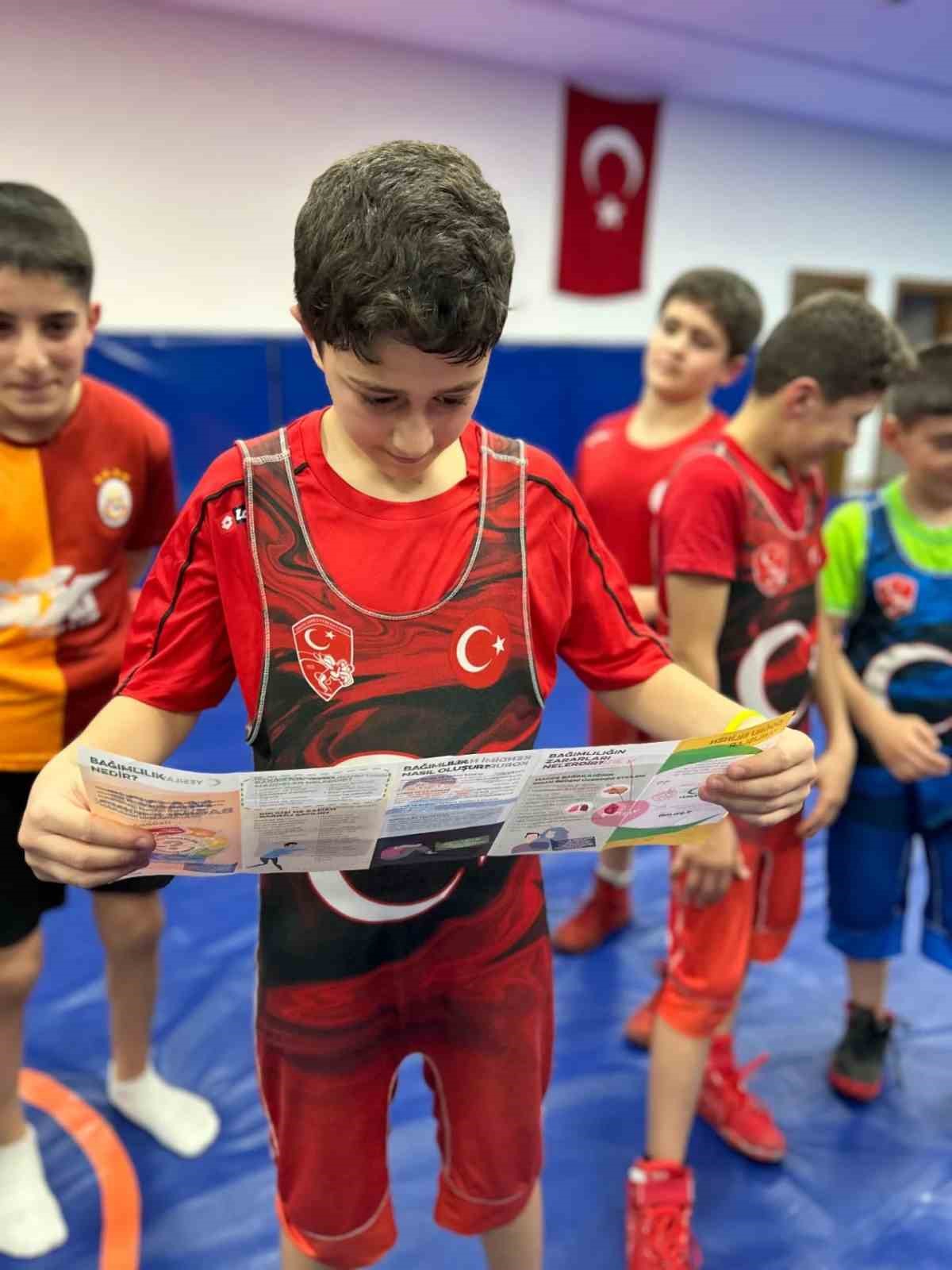 Kars Yeşilay&rsquo;dan 2026 "Bağımsızlık Yılı"na anlamlı katkı
