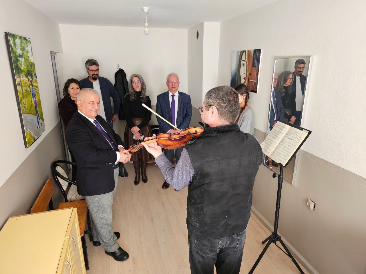 Sanatın kalbi G&uuml;zel Sanatlar Lisesi&rsquo;nde attı
