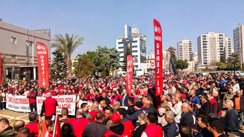 Seyhan Belediyesi’nde işçi isyanı: Yüzde 3 zam teklifine tepki
