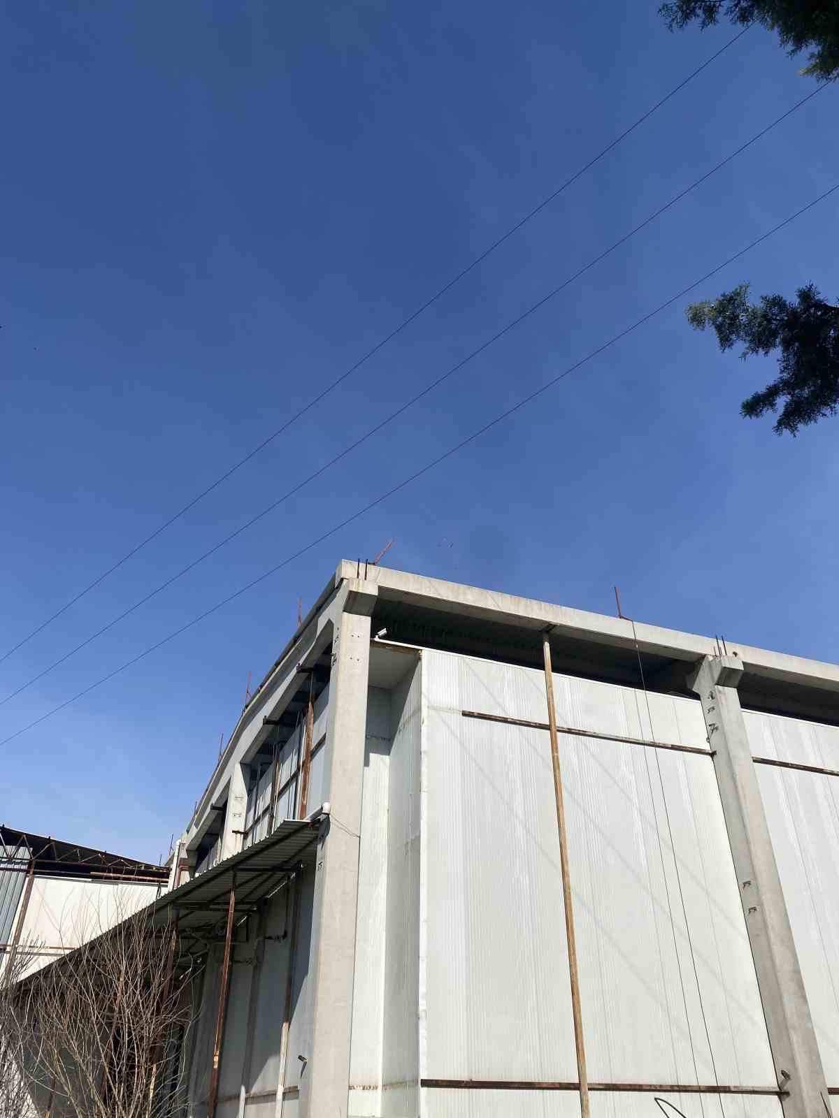 Gen&ccedil; iş&ccedil;inin &ouml;l&uuml;m&uuml;nde 2 ş&uuml;pheli g&ouml;zaltına alındı
