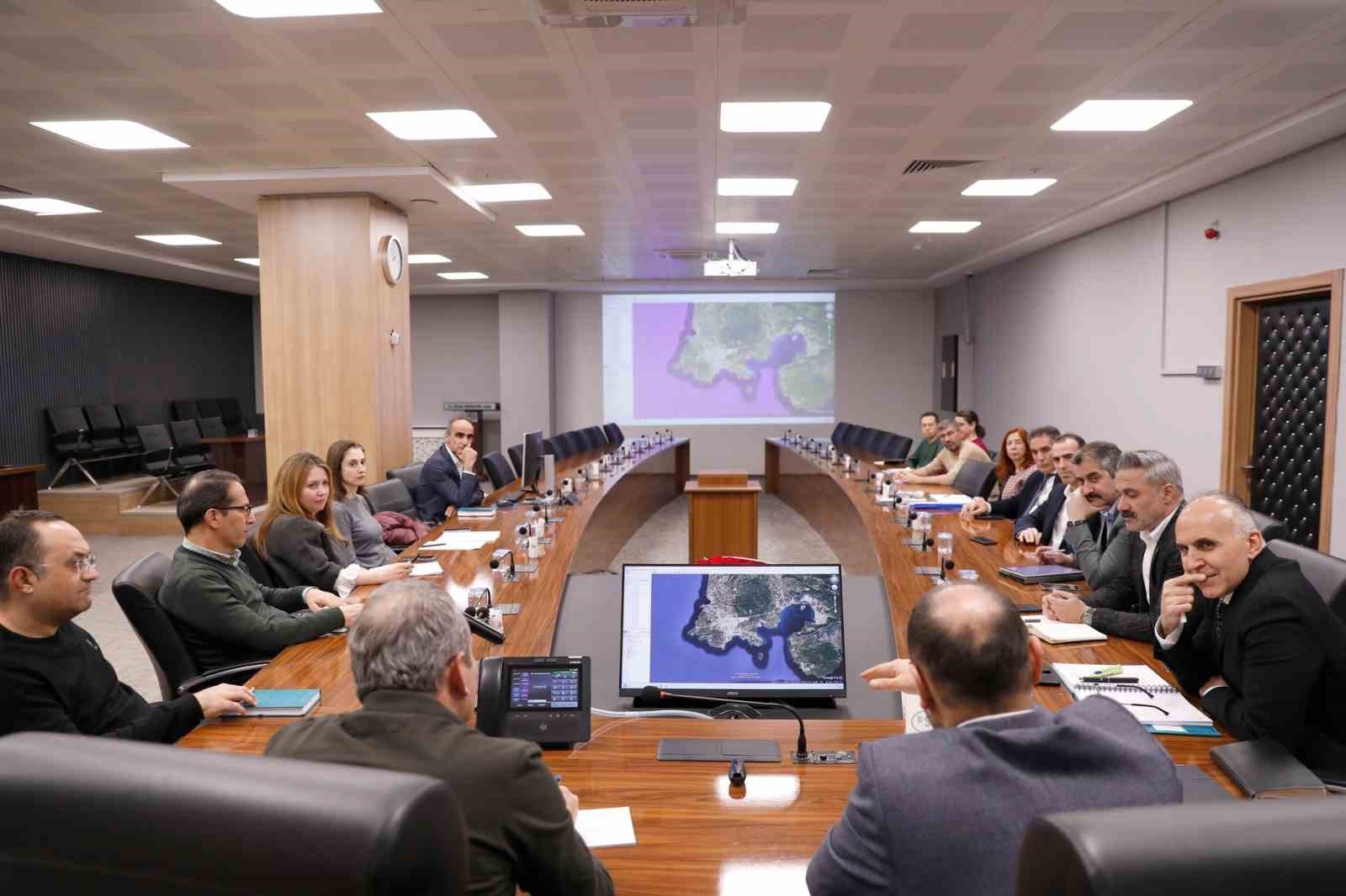 Başkan &Ccedil;er&ccedil;ioğlu m&uuml;jdeyi vermişti, T&uuml;rkiye&rsquo;de ilk olacak proje i&ccedil;in toplandılar
