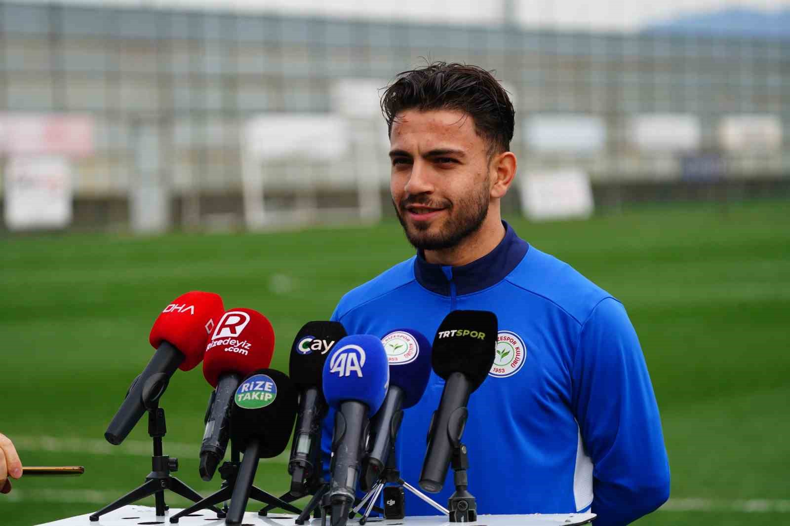 Mithat Pala: "&Ccedil;ok kaliteli olduğumuz i&ccedil;in 3 puanı alacağımızı d&uuml;ş&uuml;n&uuml;yorum"
