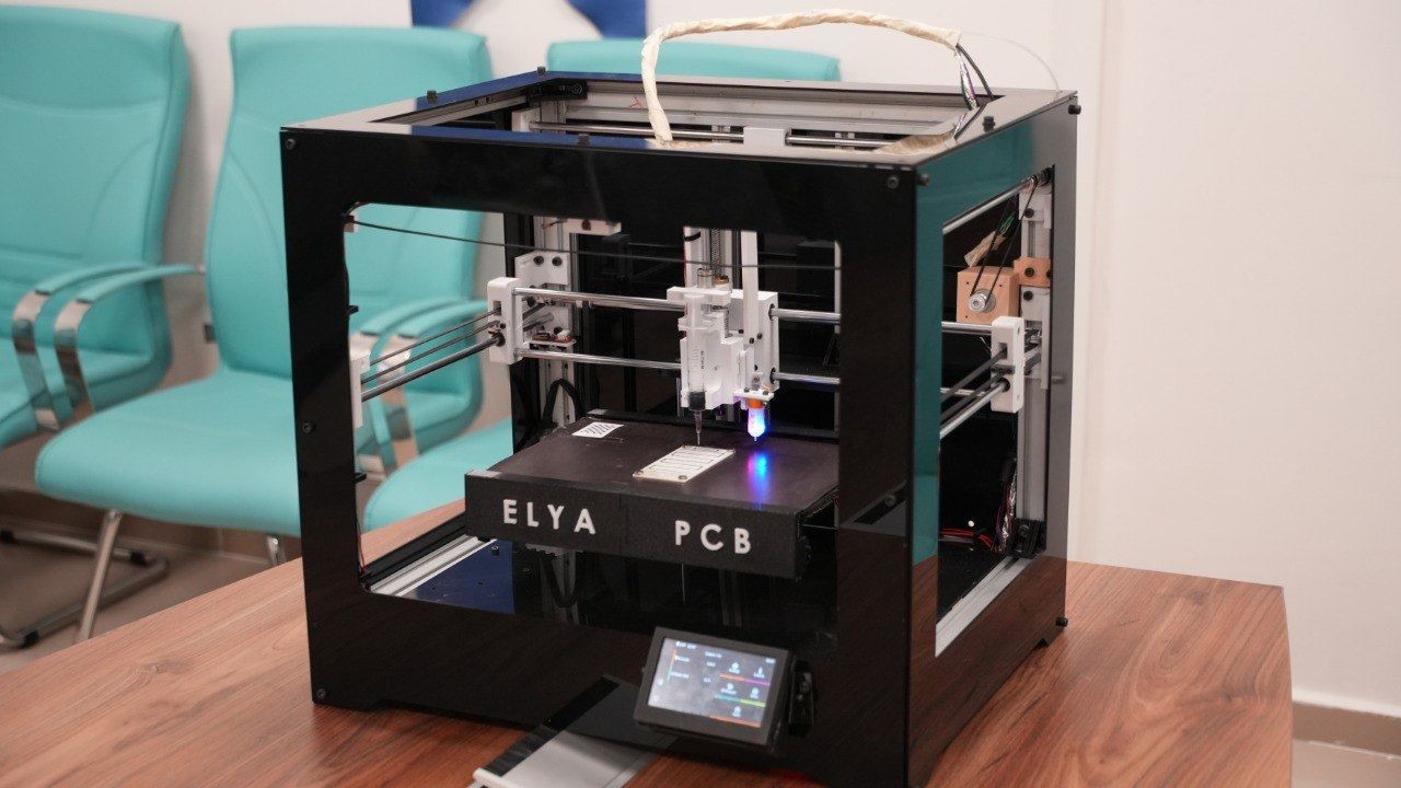 KBÜ’lü akademisyenden Türkiye’de ilk, dünyada ikinci: Zeki PCB üretim makinesi geliştirildi