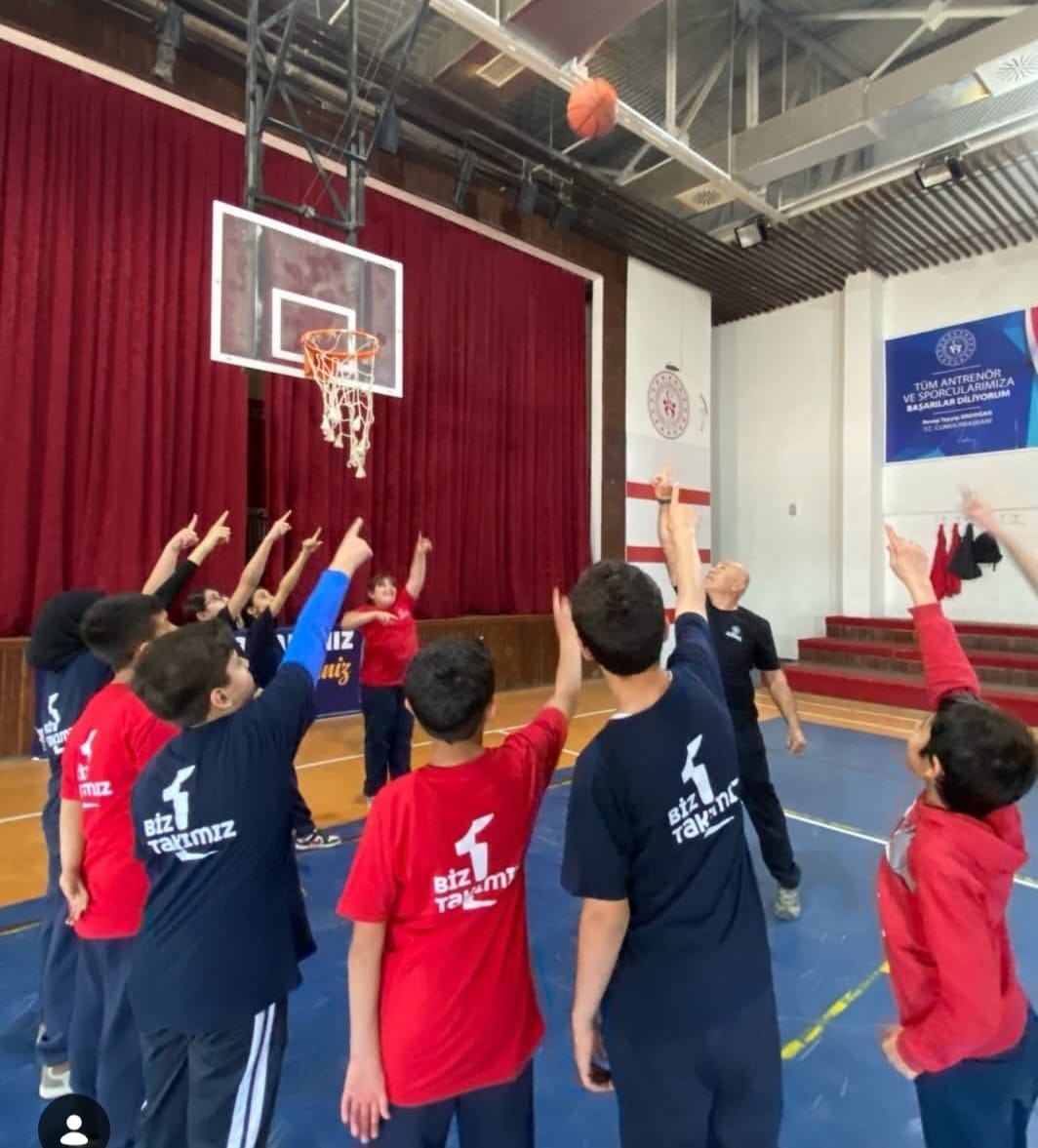 &lsquo;Biz Bir Takımız&rsquo; projesi Denizli&rsquo;de başlıyor
