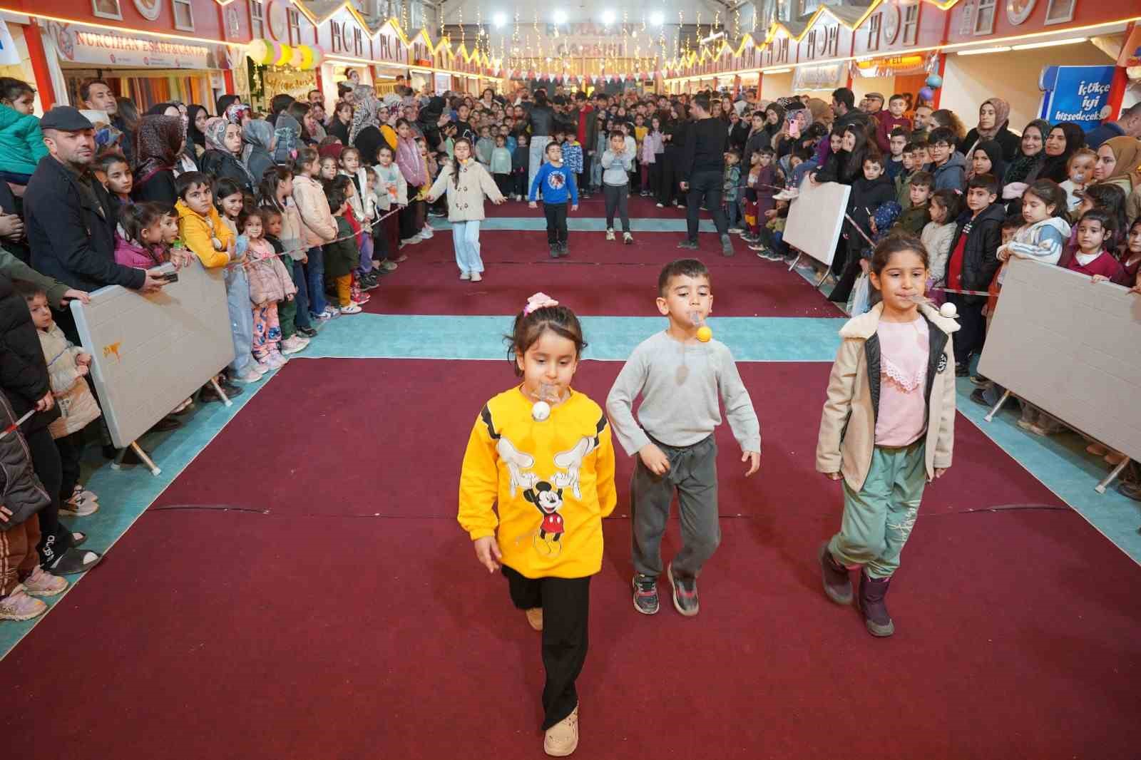 Kahta Belediyesi&rsquo;nden Ramazan &Ccedil;arşısı etkinliği
