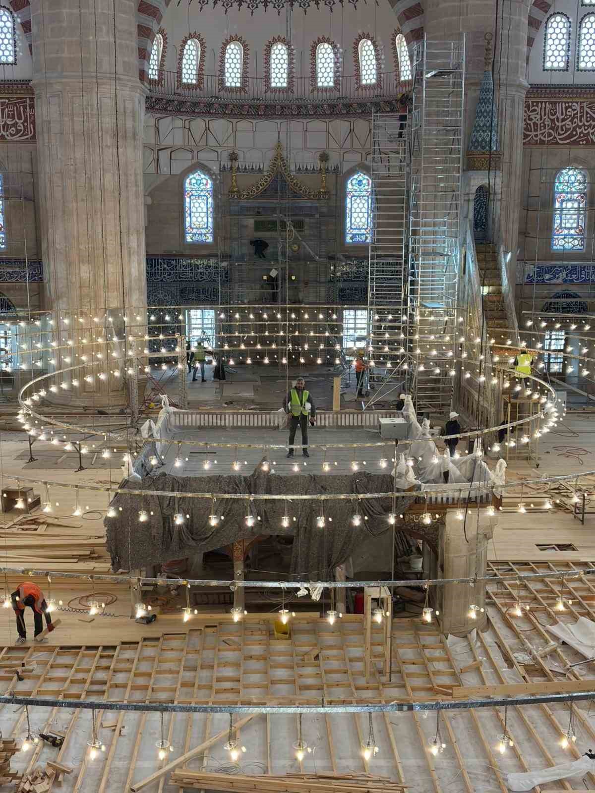 Mimar Sinan&rsquo;ın ustalık eserini hemşehrileri aydınlattı
