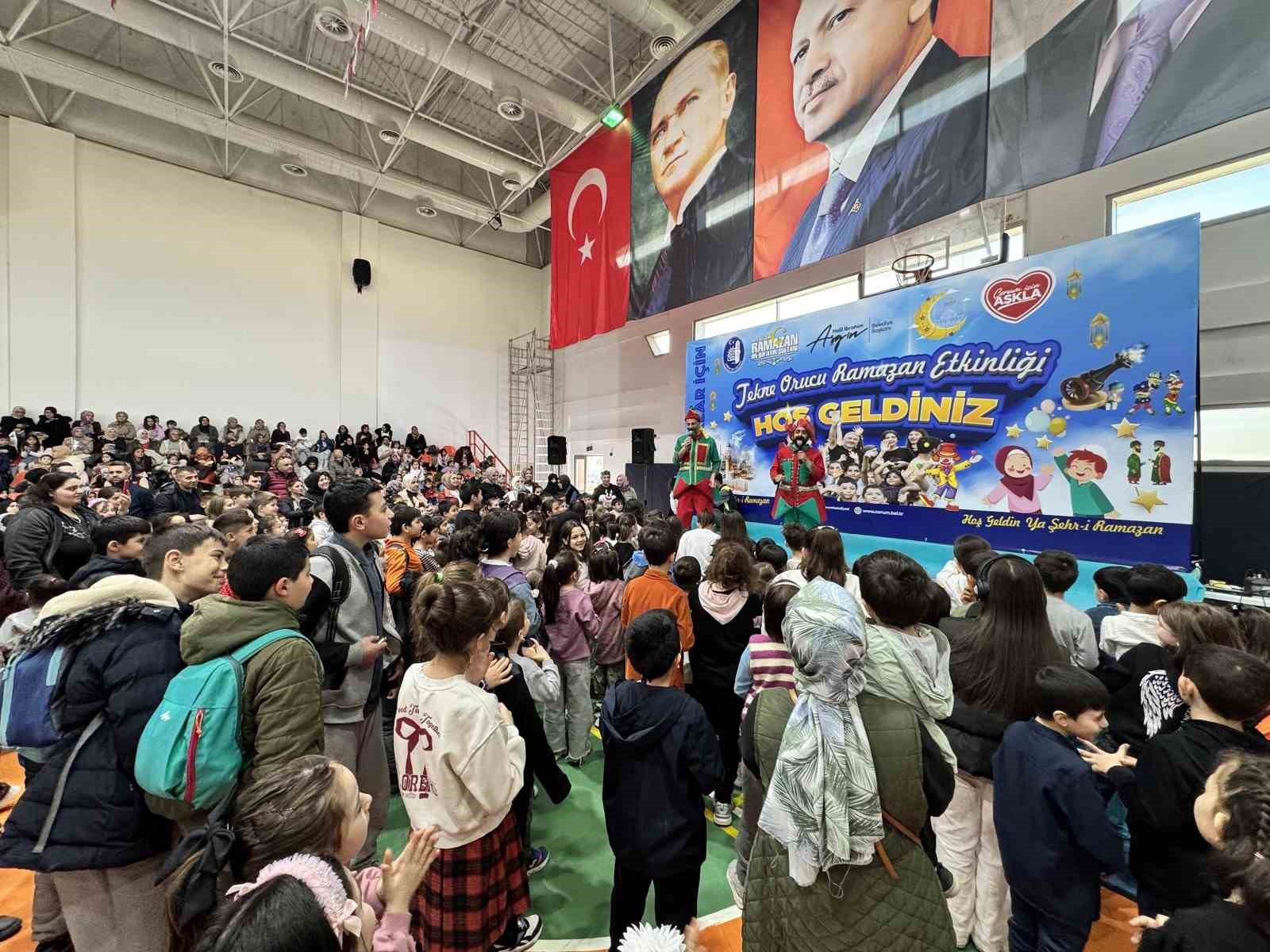 &Ccedil;orum Belediyesi&rsquo;nden &ccedil;ocuklara "tekne orucu" iftarı
