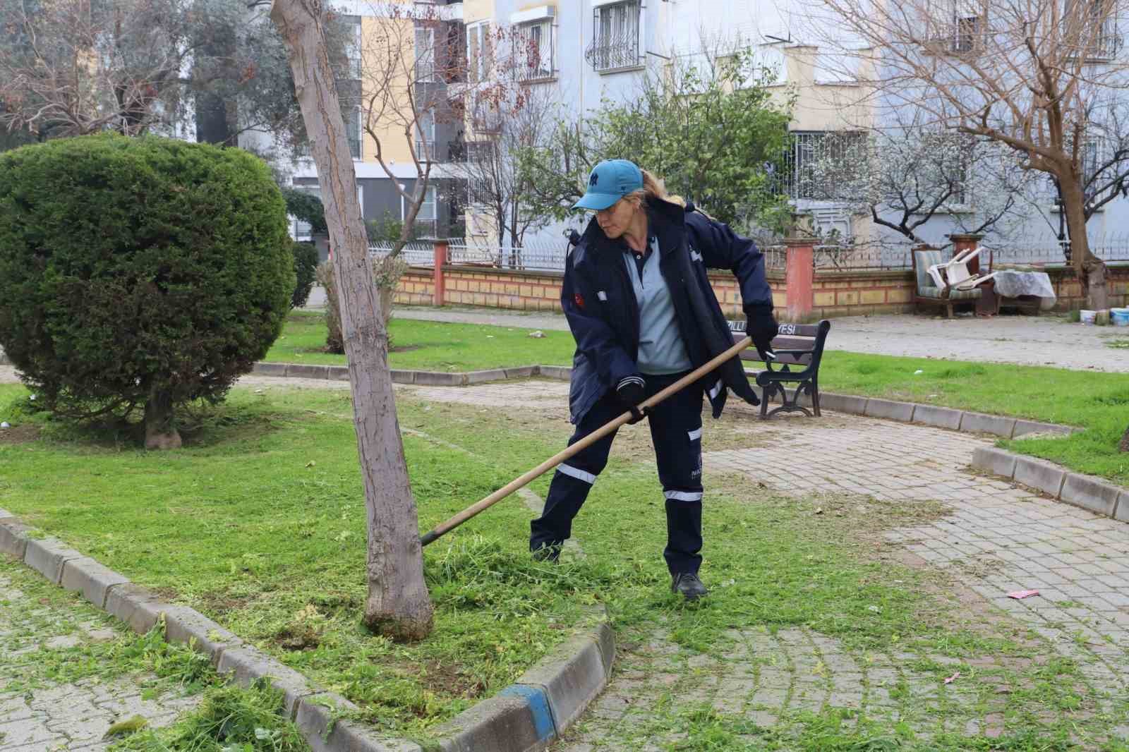 Nazilli’de parklar bahara hazırlanıyor