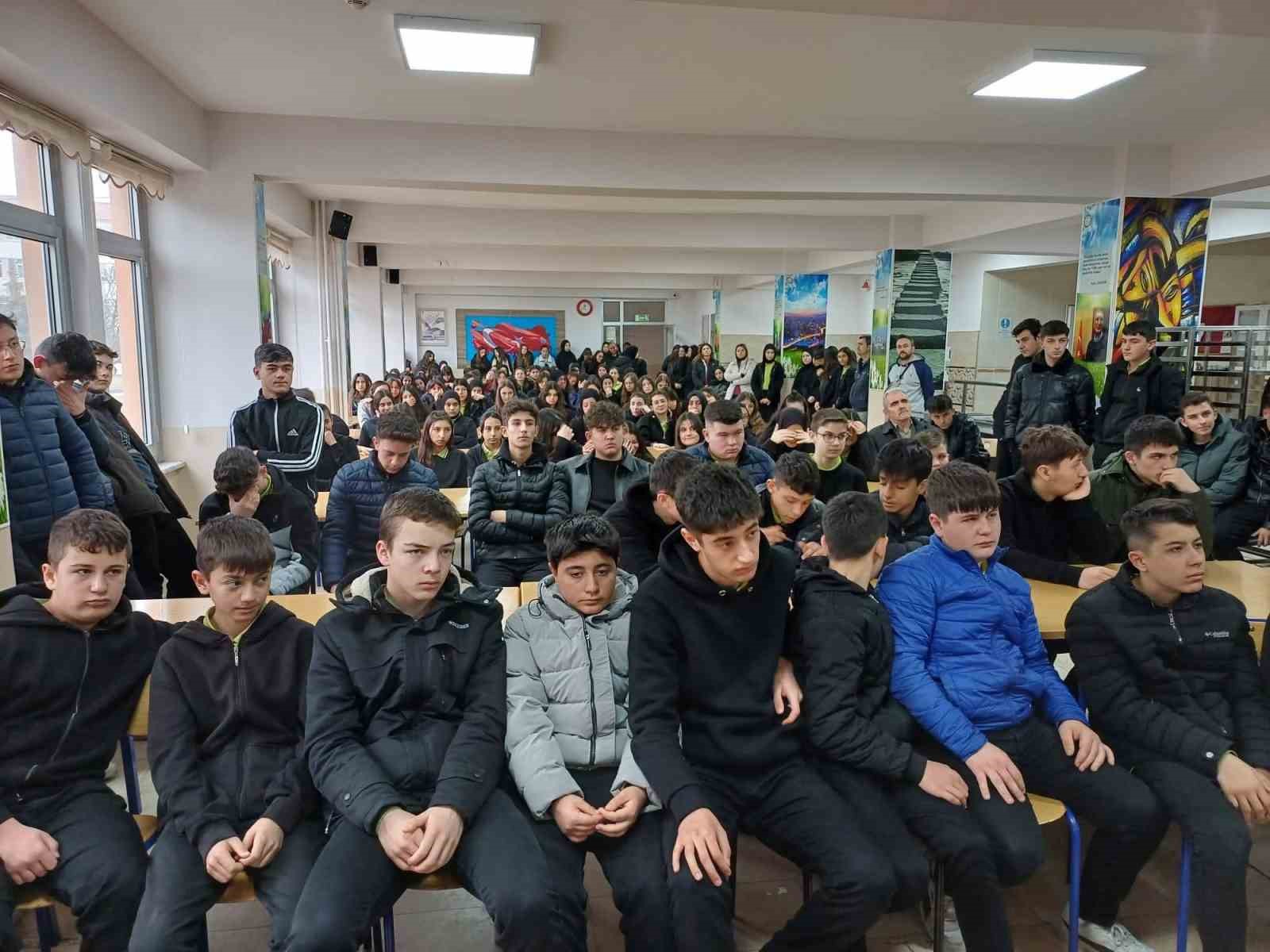 Şuhut&rsquo;ta &ouml;ğrencilere &lsquo;Gıda G&uuml;venilirliği&rsquo; eğitimi verildi
