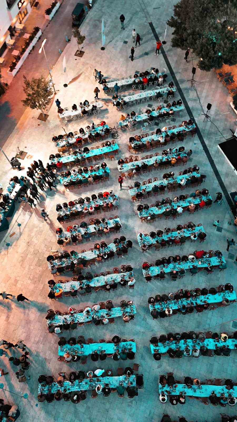 Datça’da 600 kişilik iftar sofrası kuruldu