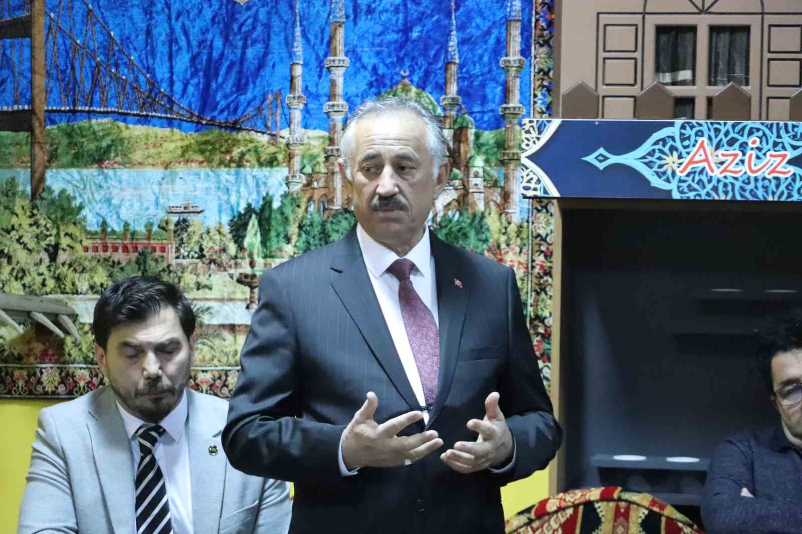 Eskişehir&rsquo;de iftar sonrası Osmanlı geleneği canlandırıldı
