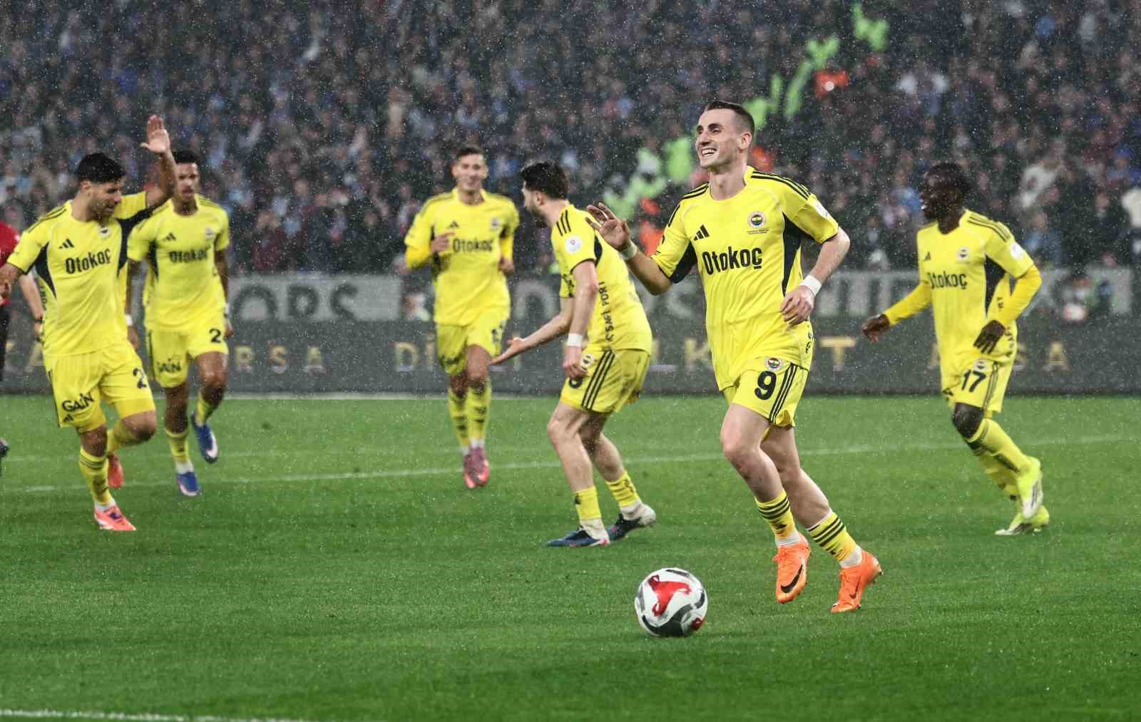 Antalyaspor ile Fenerbahçe 60. randevuda