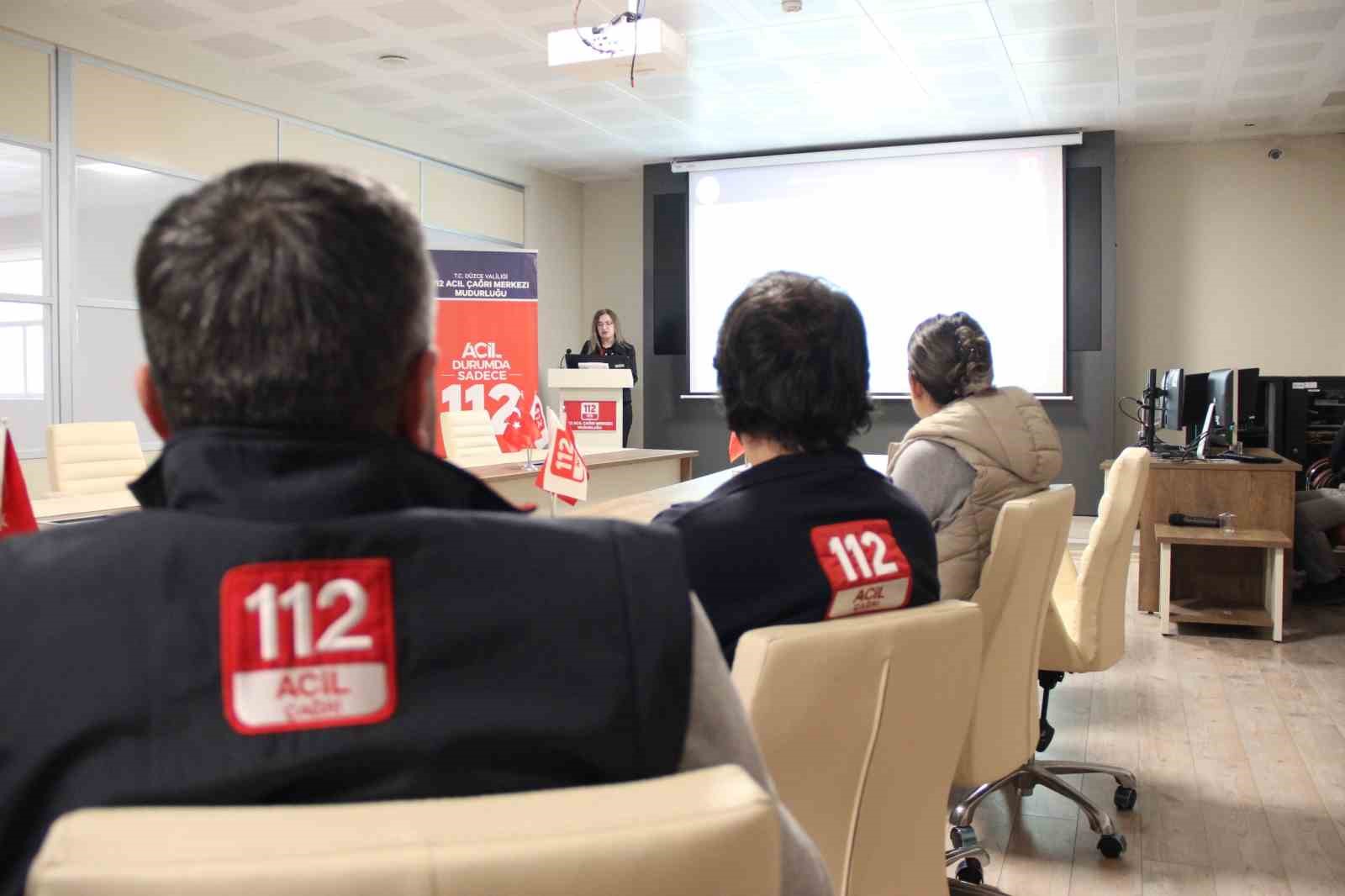 112 Acil &Ccedil;ağrı Merkezi&rsquo;nde genel değerlendirme toplantısı yapıldı
