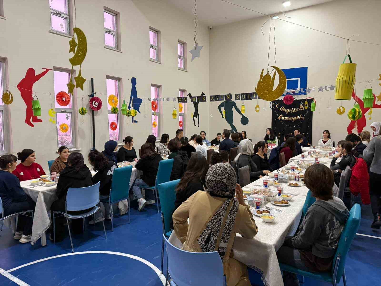 Çocuk Evleri Sitesi’nde Ramazan buluşması