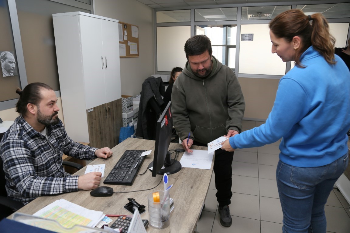 Edremit Belediyesi’nden sosyal dayanışma örneği