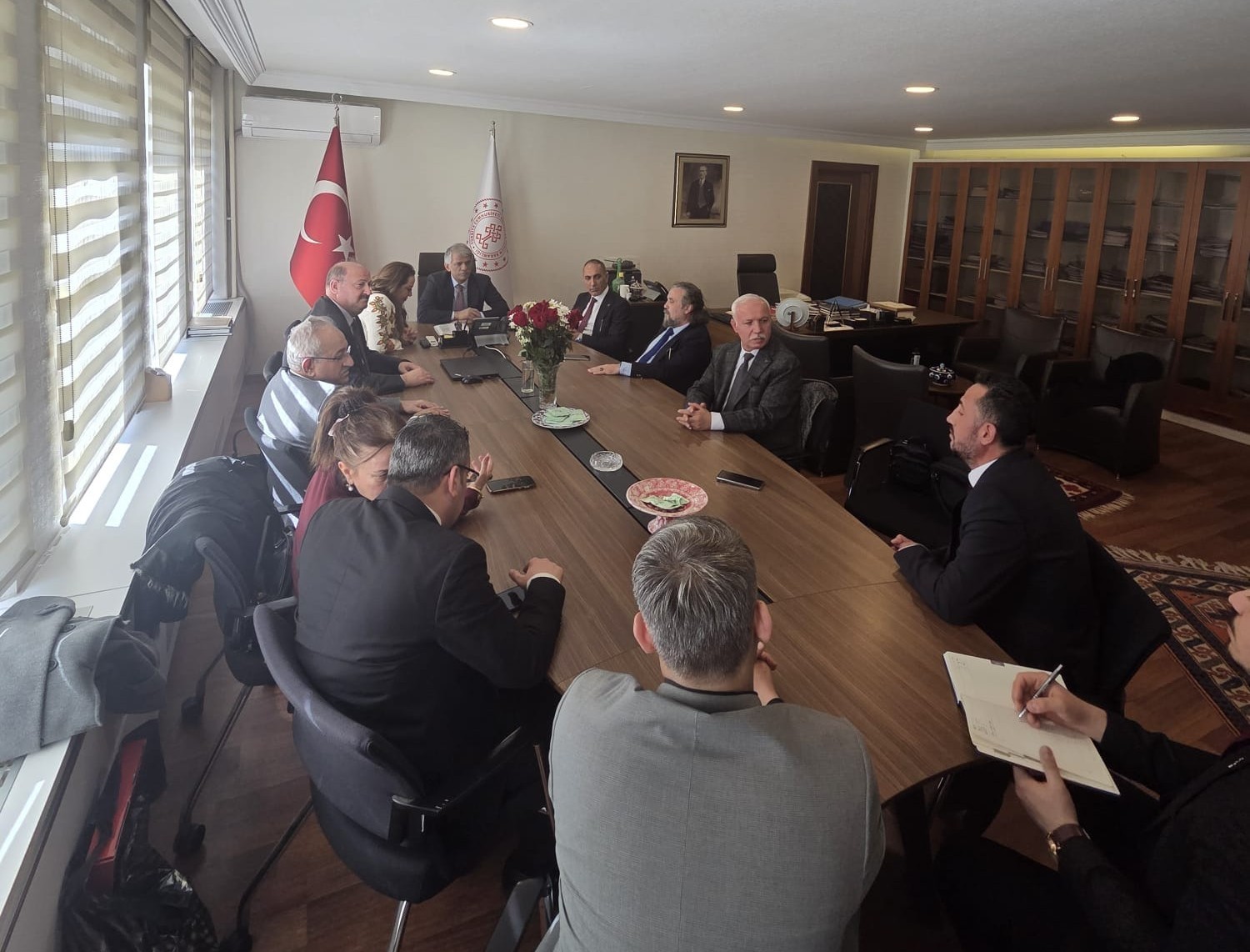 SATKOF ve USTKON heyetinden K&uuml;lt&uuml;r ve Turizm Bakan Yardımcısı Alpaslan&rsquo;a ziyaret
