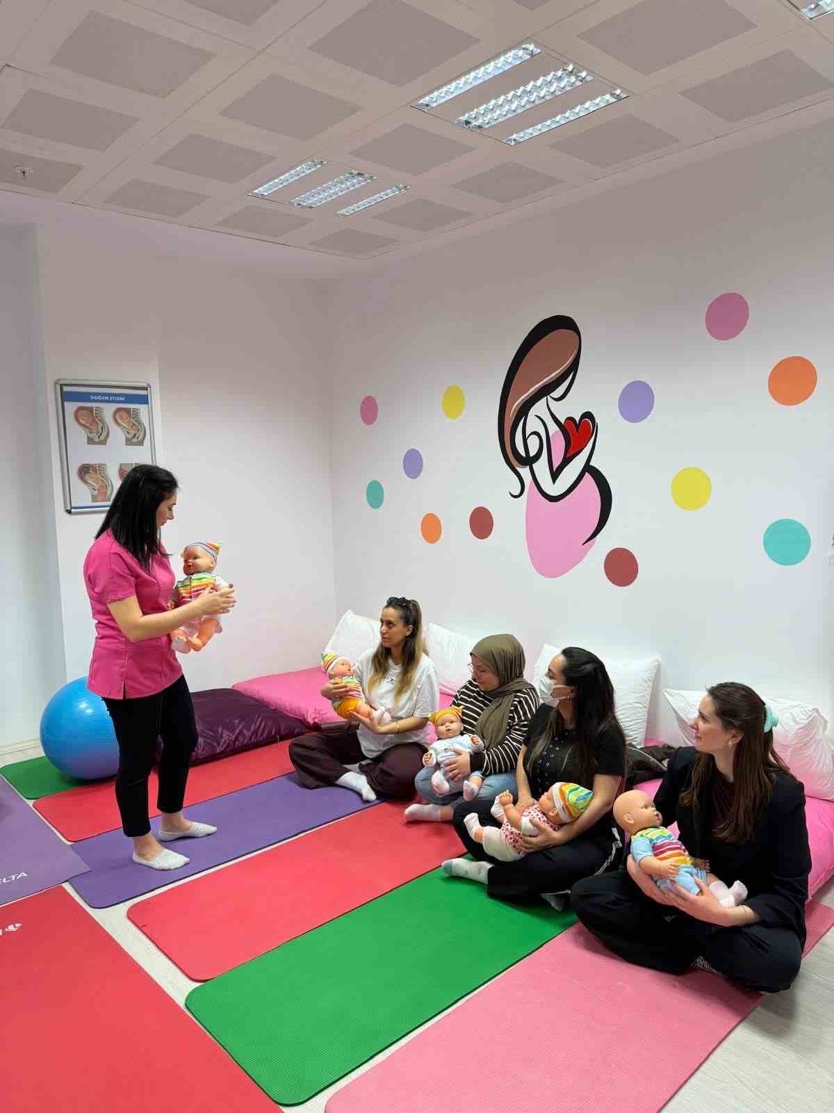 Babaeski&rsquo;de şubat ayı gebe okulu eğitimleri tamamlandı
