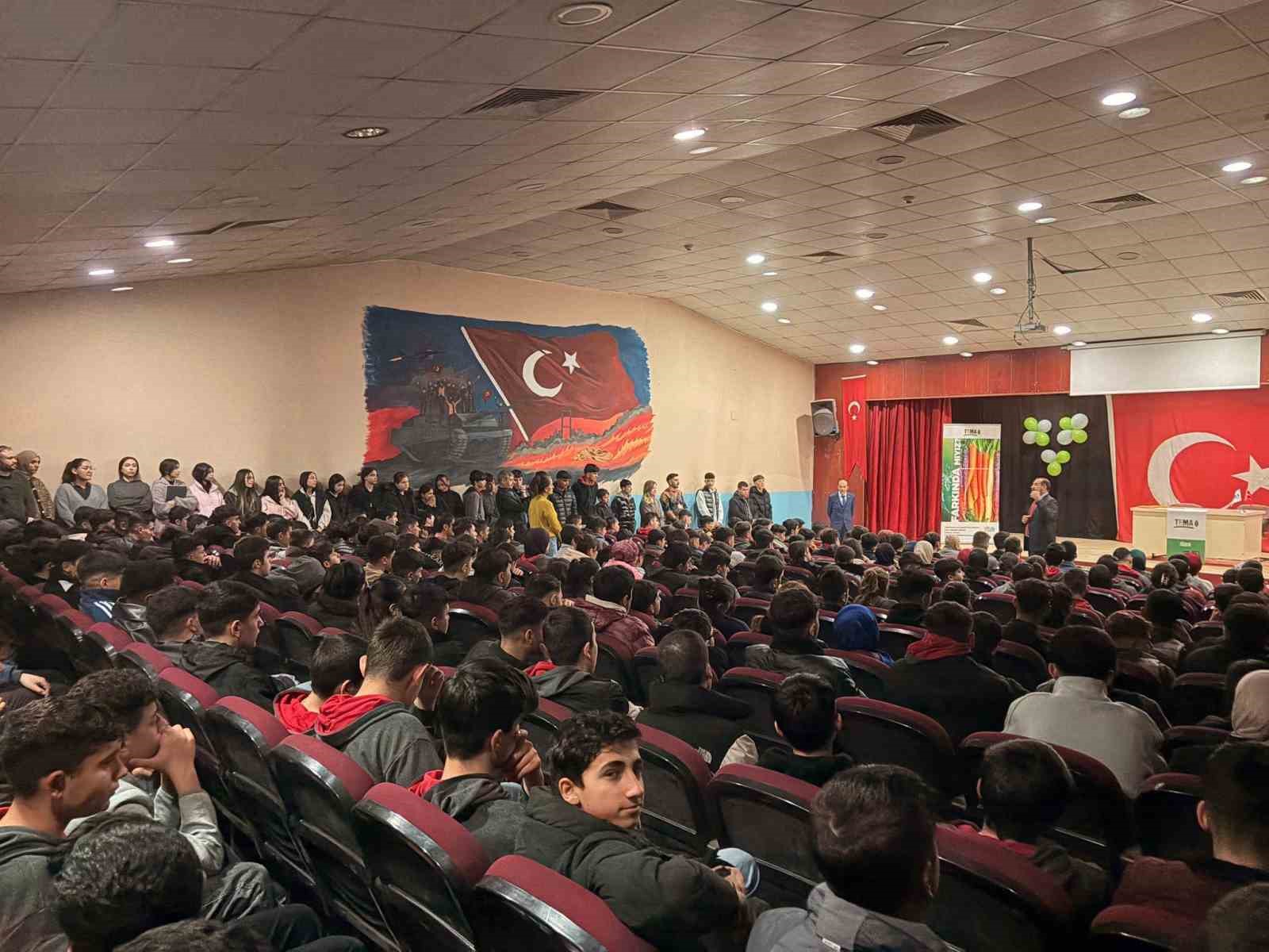 Iğdır&rsquo;da "Yeşil Vatan İ&ccedil;in TEMA G&ouml;n&uuml;ll&uuml;l&uuml;ğ&uuml;" projesi tamamlandı
