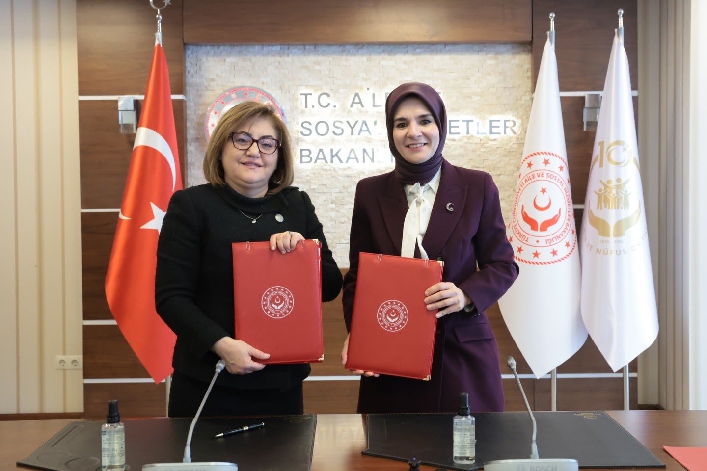 Bakan G&ouml;ktaş: "B&uuml;y&uuml;klerimizin refahını ve sosyal hayata katılımını artıracak &ccedil;alışmaları yaygınlaştırıyoruz"
