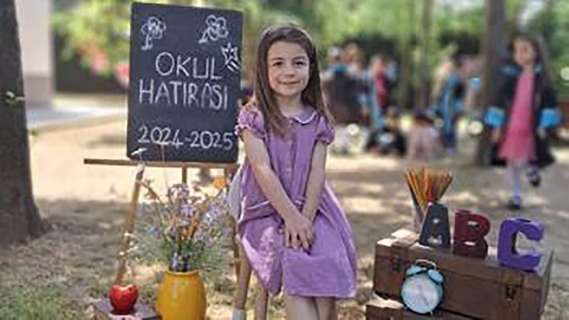 Bursa’da 7 yaşındaki Gökçe son yolculuğuna uğurlandı