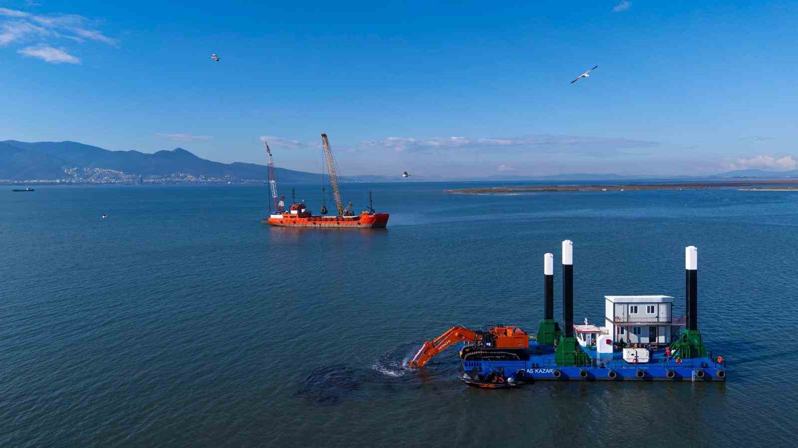 Körfez’den 1 milyon ton çamur çıkarıldı