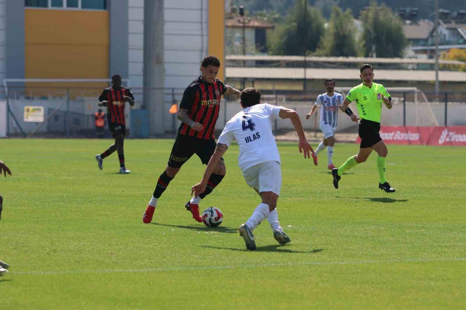 Ziraat T&uuml;rkiye Kupası: Fethiyespor: 0 - Fatih Karag&uuml;mr&uuml;k: 2
