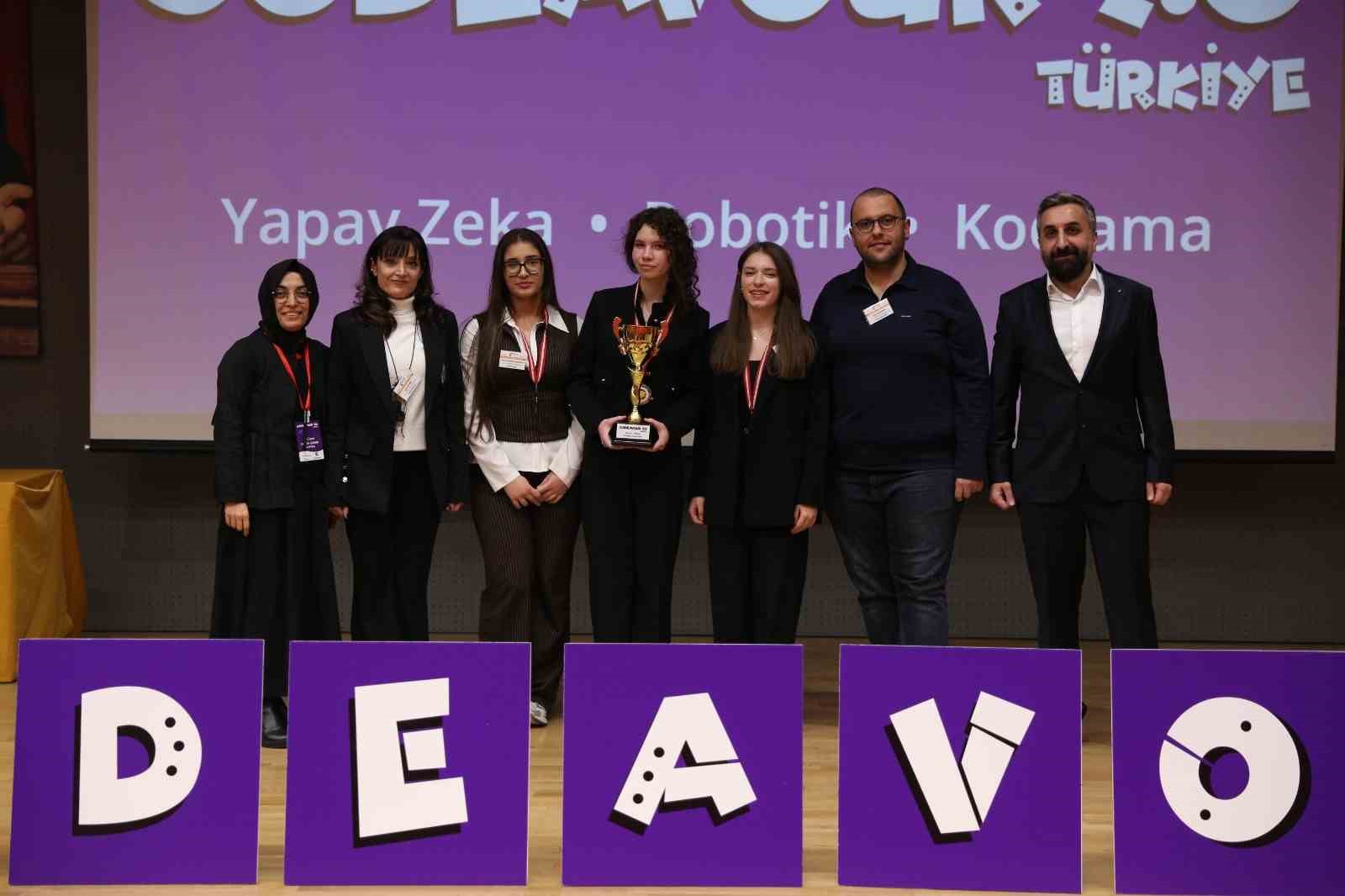 SANKO Okulları Codeavour 7.0 yarışmasında d&uuml;nya finallerine gidiyor
