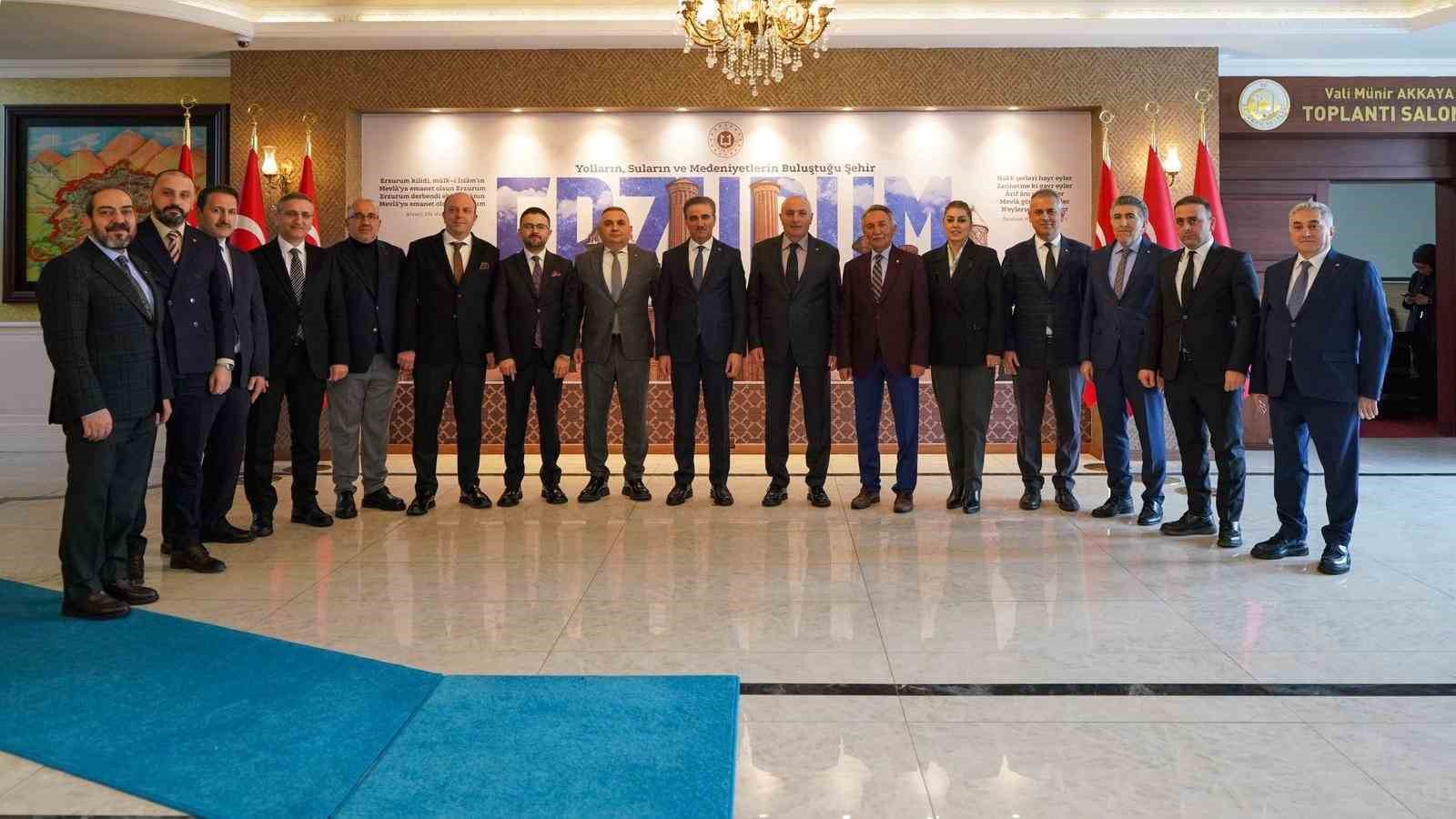 ETSO Başkanı Saim &Ouml;zakalın ile ETSO y&ouml;netiminden Vali Aydın Baruş&rsquo;a hayırlı olsun ziyareti
