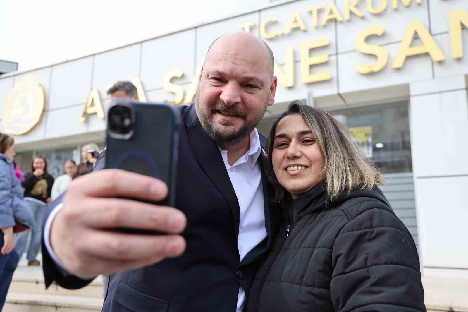 Emek&ccedil;i Kadınlar G&uuml;n&uuml; etkinlikleri, farkındalık y&uuml;r&uuml;y&uuml;ş&uuml; ile başladı
