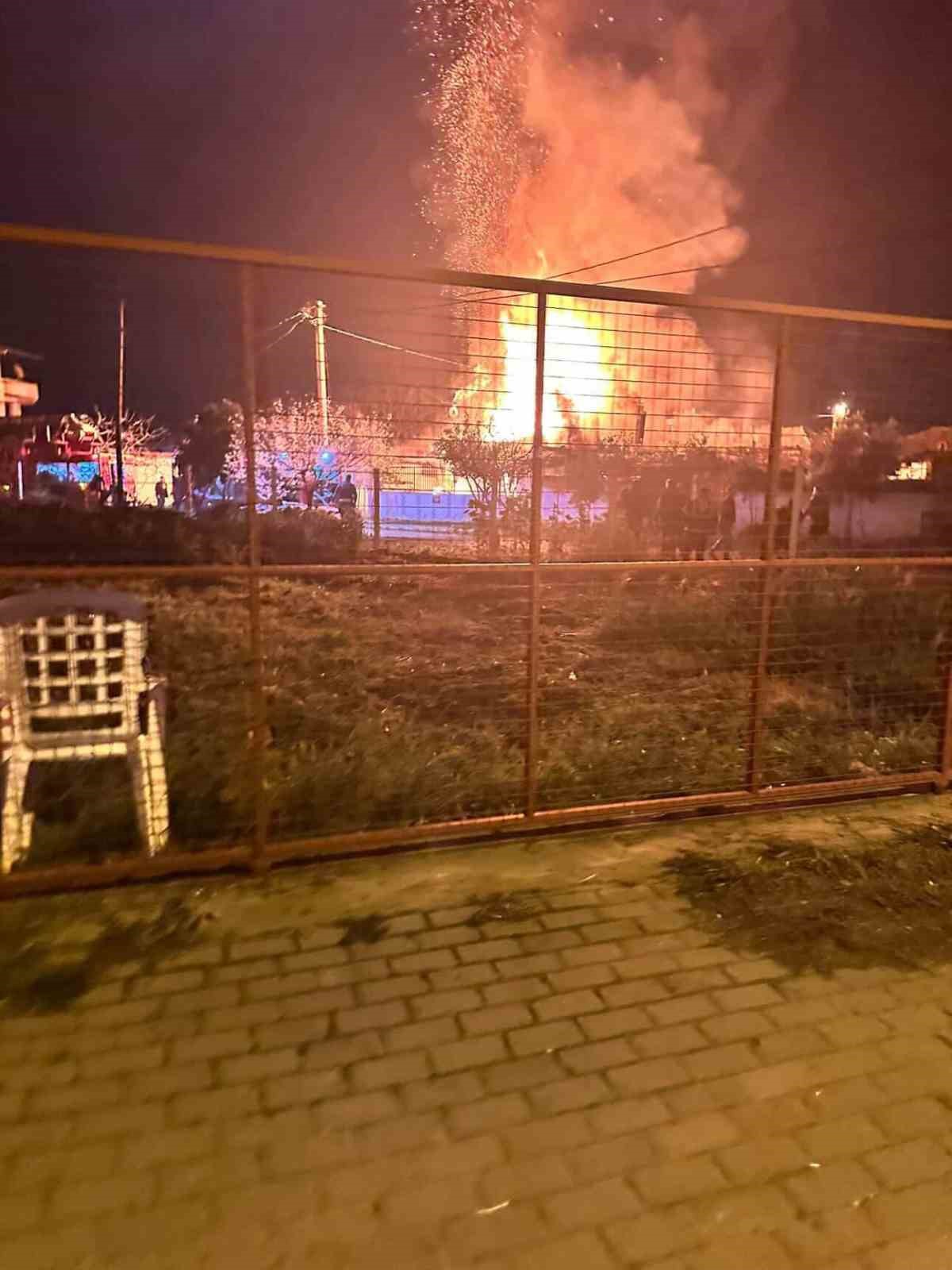 Aydın’da bir evde yangın çıktı