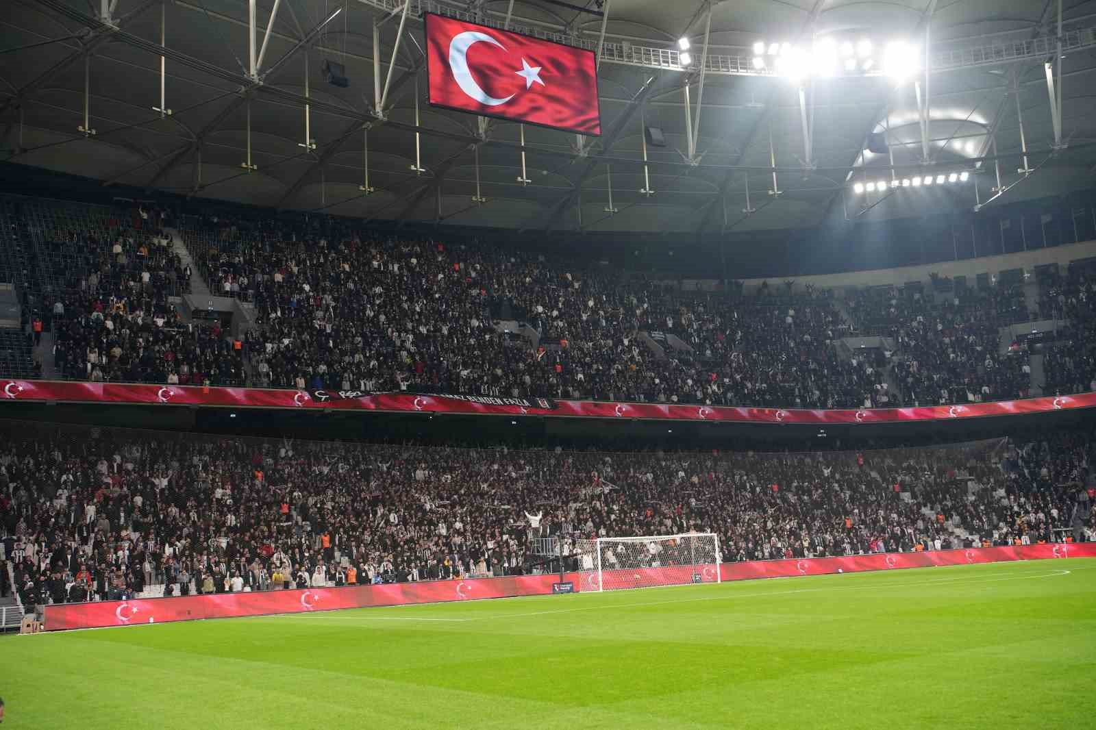 Beşiktaş, Tüpraş Stadyumu’nda Galatasaray’a 1 kez kaybetti