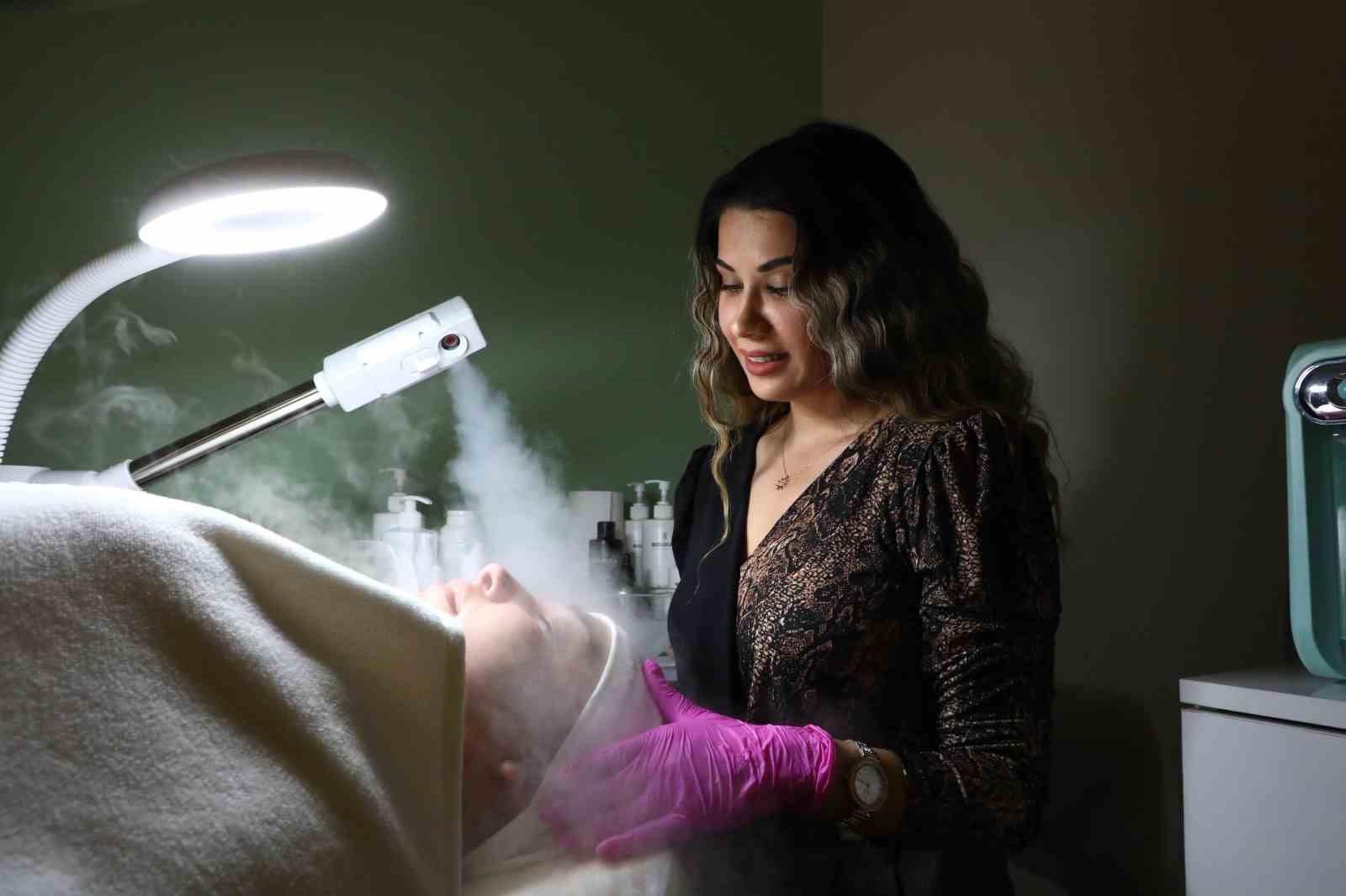 Büyükşehir Belediyesi’nin kadınlara yönelik destekleri istihdama dönüşüyor