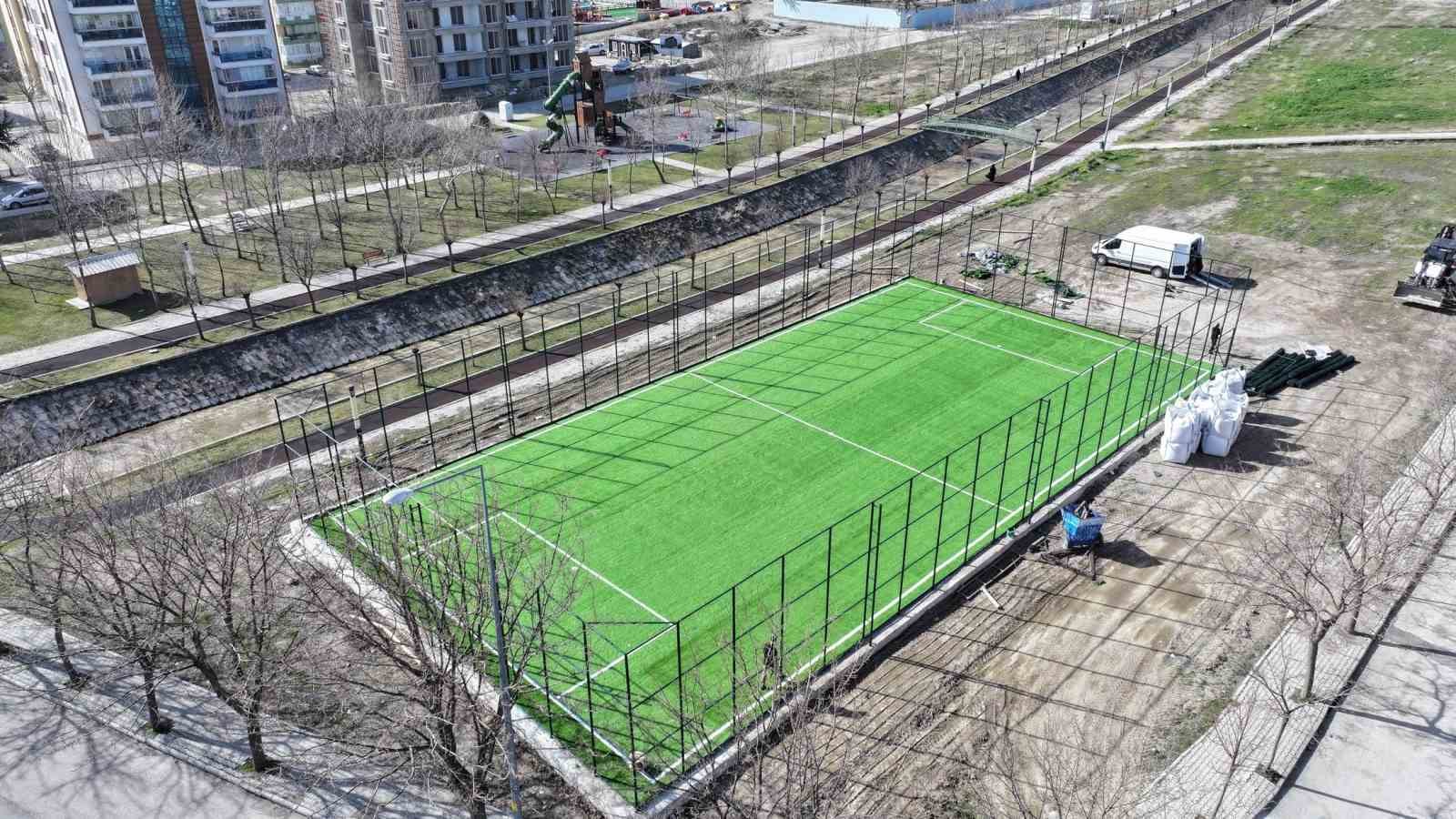 Isparta’ya 13 yeni semt sahası geliyor