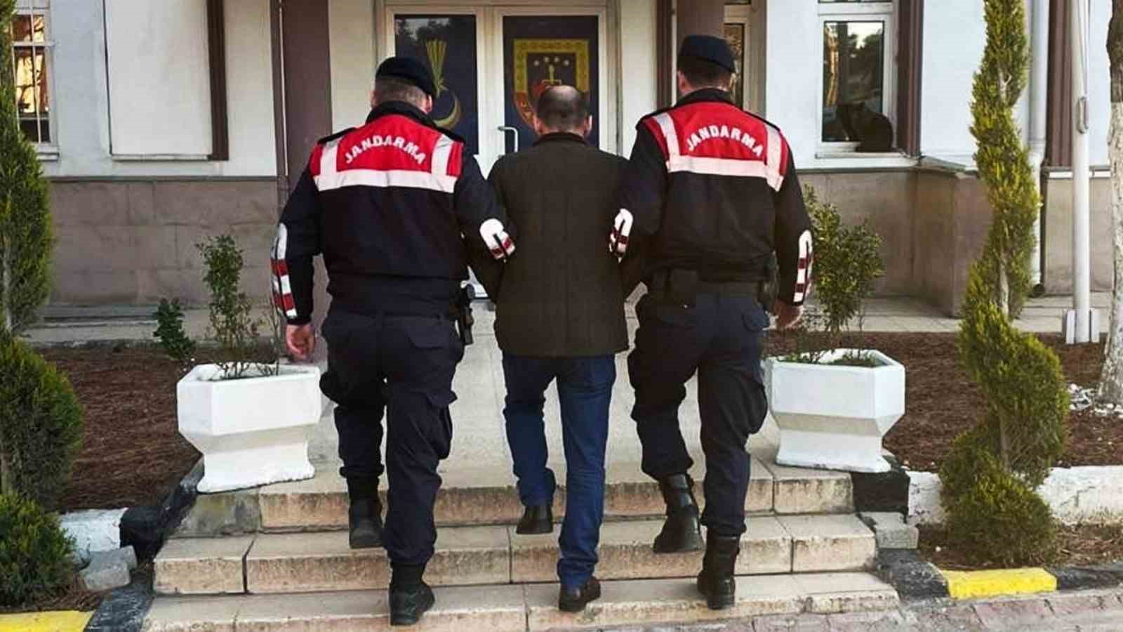 Kırıkkale&rsquo;de aranan 2 h&uuml;k&uuml;ml&uuml; jandarma operasyonuyla yakalandı
