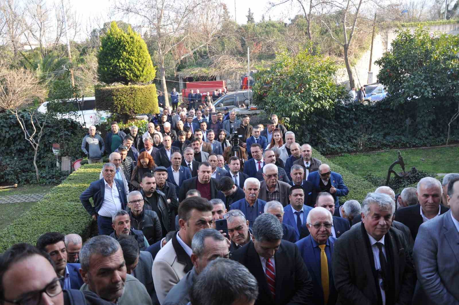 Salihli&rsquo;de tarımsal &uuml;retime bilimsel destek
