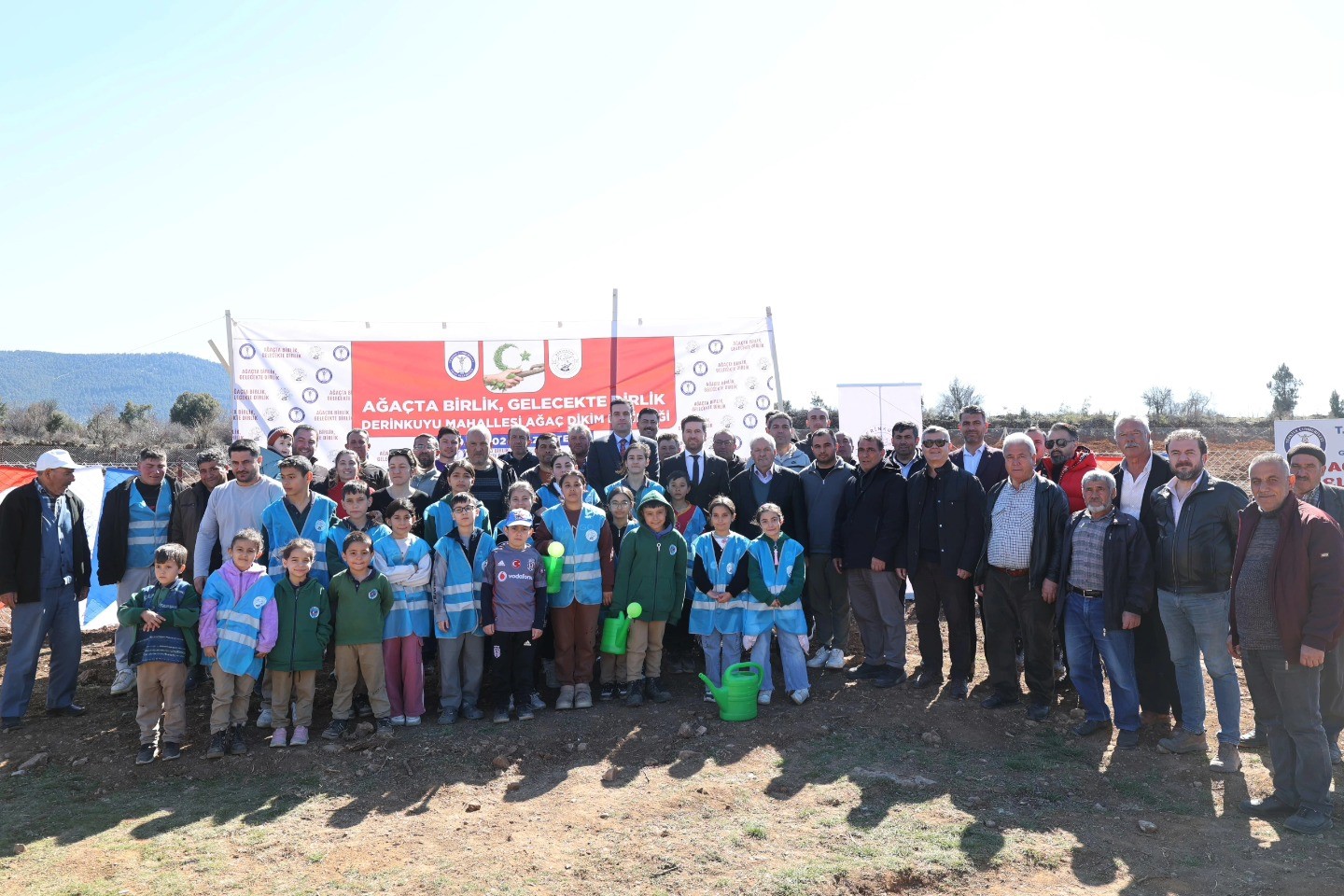 Tavas&rsquo;ta "Ağa&ccedil;ta Birlik, Gelecekte Dirlik" projesi hayata ge&ccedil;ti
