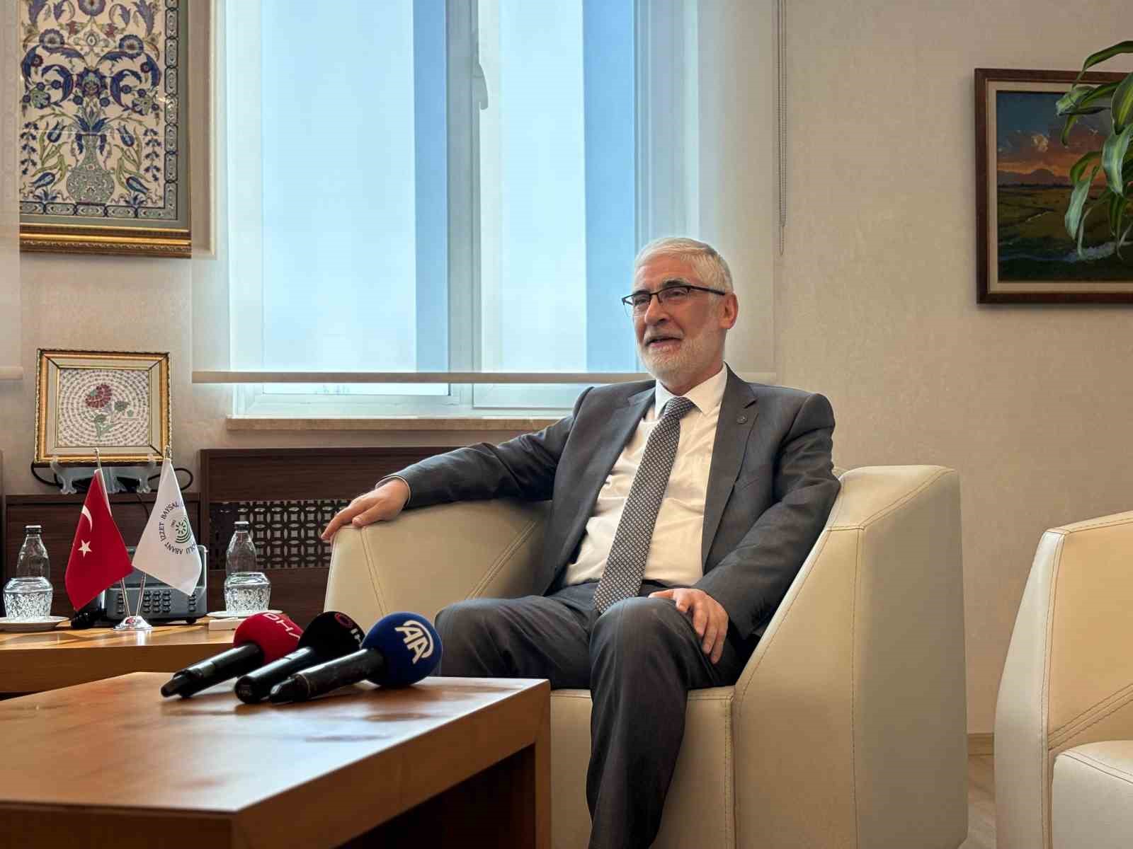 ROKETSAN Y&ouml;netim Kurulu Başkanı Yiğit: "Dosta g&uuml;ven, d&uuml;şmana korku verecek &ouml;nemli &uuml;r&uuml;nlerimiz var"
