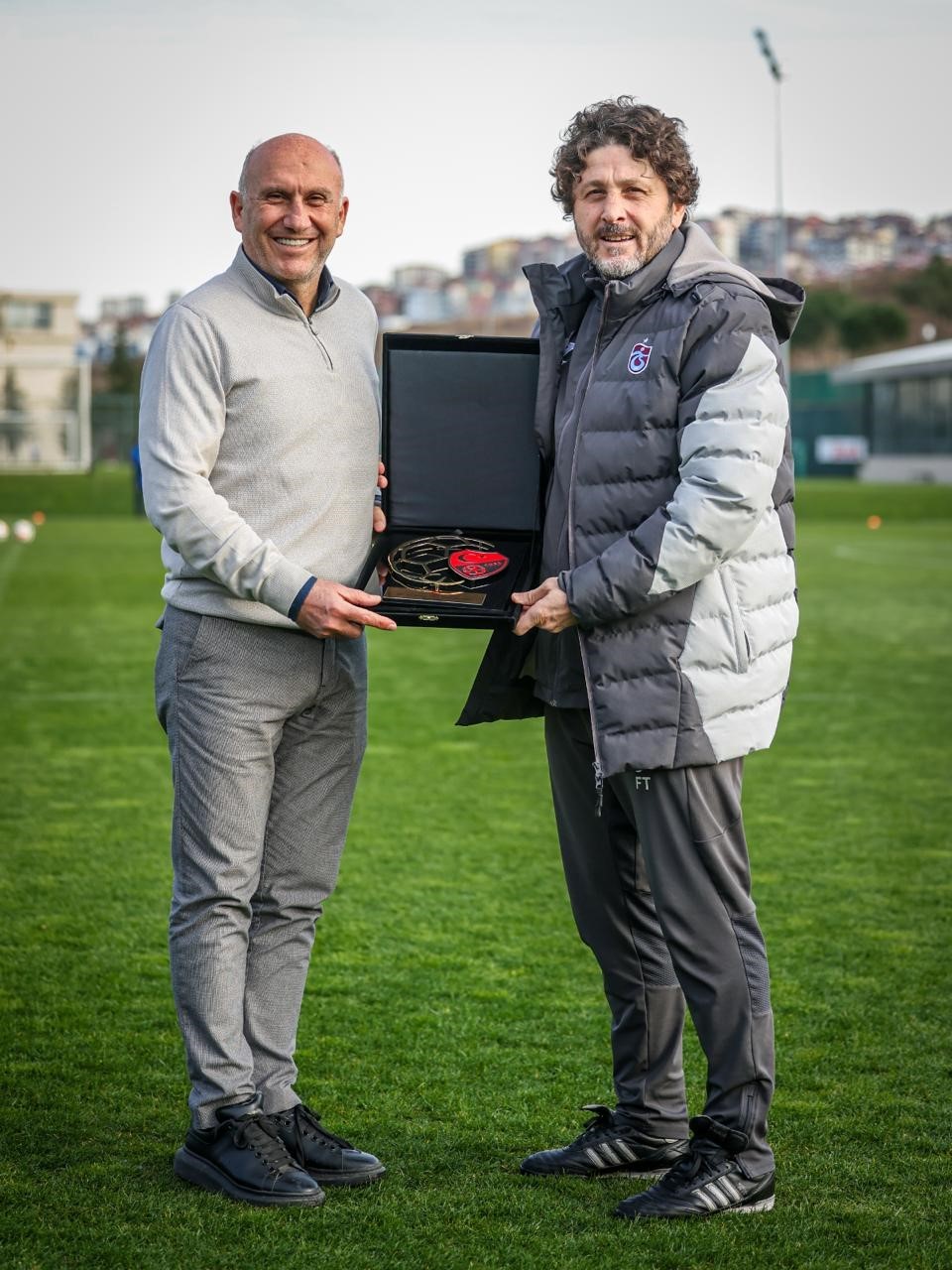 Fenerbah&ccedil;e, Bursaspor ve Fatih Tekke&rsquo;ye fair play &ouml;d&uuml;lleri takdim edildi
