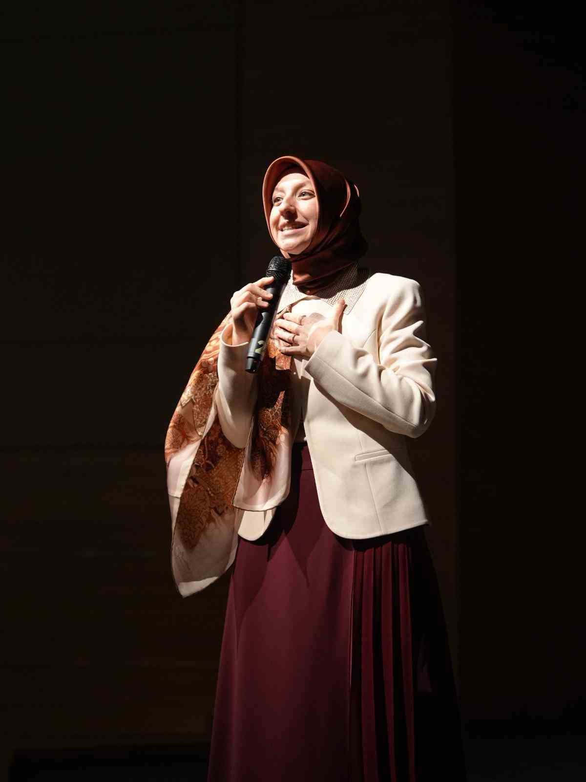 Merve G&uuml;lcemal D&uuml;zcelilerle buluştu
