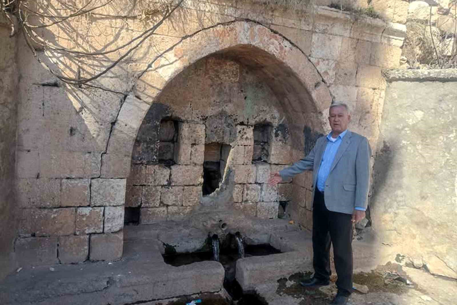 Altun’dan Araban’daki tarihi çeşmelerde restore talebi