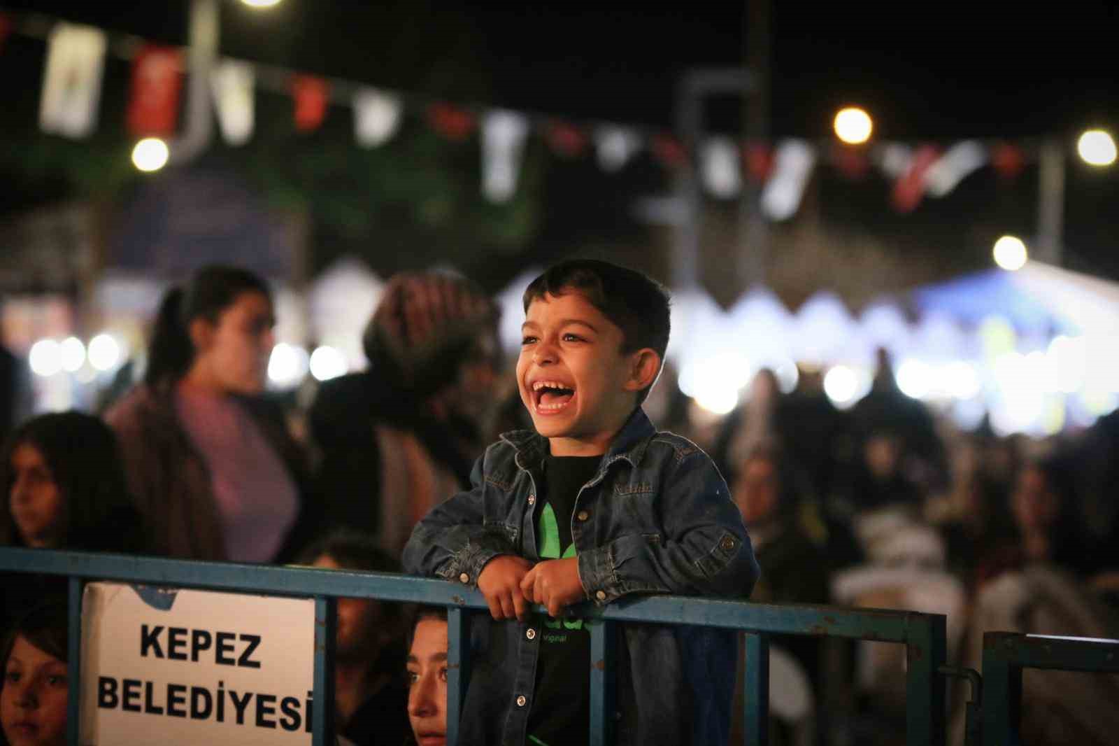 Kepez Kent Tiyatrosu&rsquo;ndan Ramazan etkinliklerine sanatsal dokunuş
