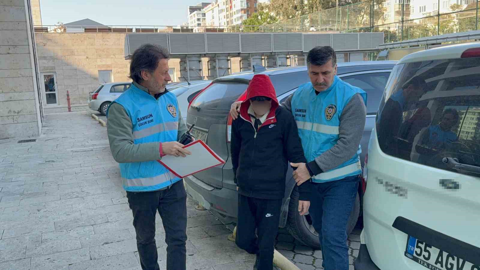 G&uuml;vercin y&uuml;z&uuml;nden &ccedil;ıkan kavgada bir kişiyi bı&ccedil;aklayan 14 yaşındaki &ccedil;ocuk tutuklandı
