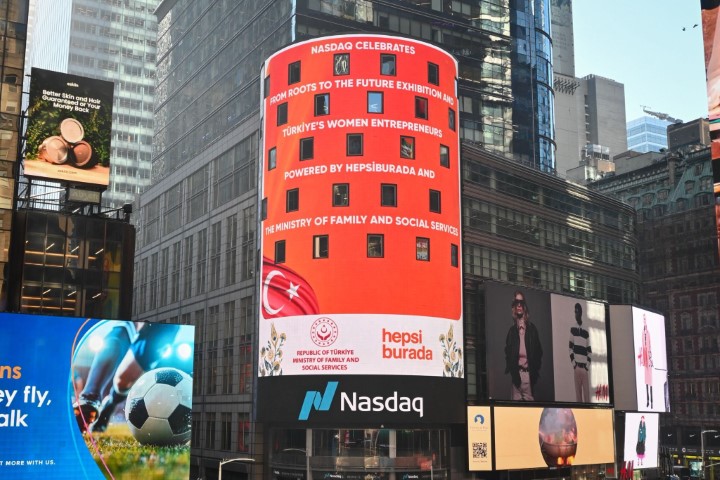 Girişimci kadınların &uuml;r&uuml;nleri New York'ta sergilendi