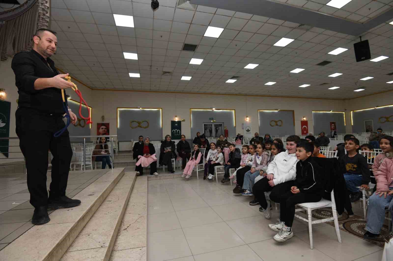 Osmangazi&rsquo;de Ramazan akşamları k&uuml;lt&uuml;r ve sanatla şenleniyor
