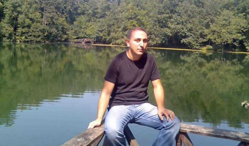 U&ccedil;urumdan yuvarlanarak hayatını kaybeden iş adamı toprağa verildi
