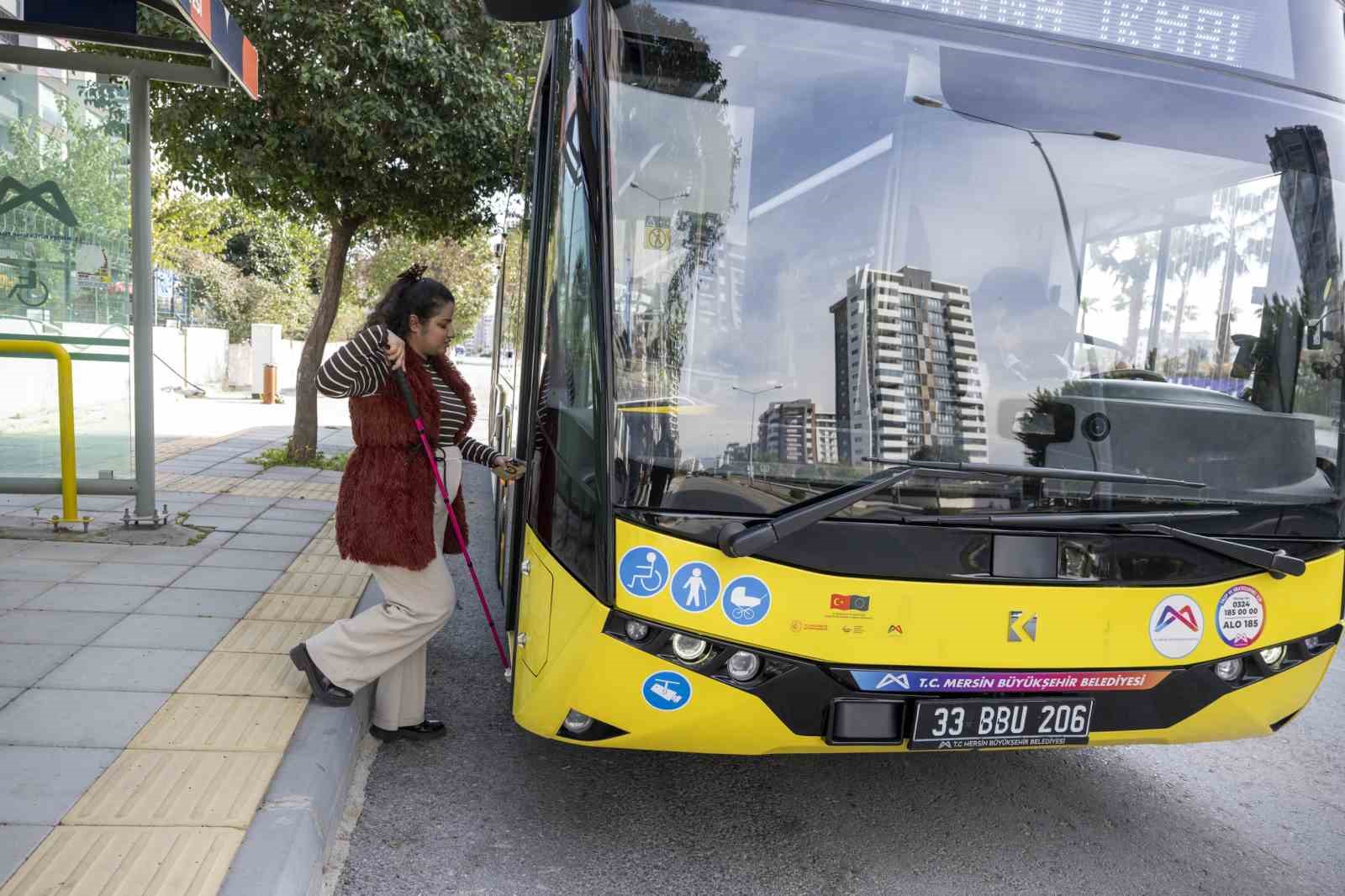 Mersin&rsquo;de &ouml;zel bireyler i&ccedil;in &lsquo;engelsiz ulaşım&rsquo; uygulaması hayata ge&ccedil;irildi

