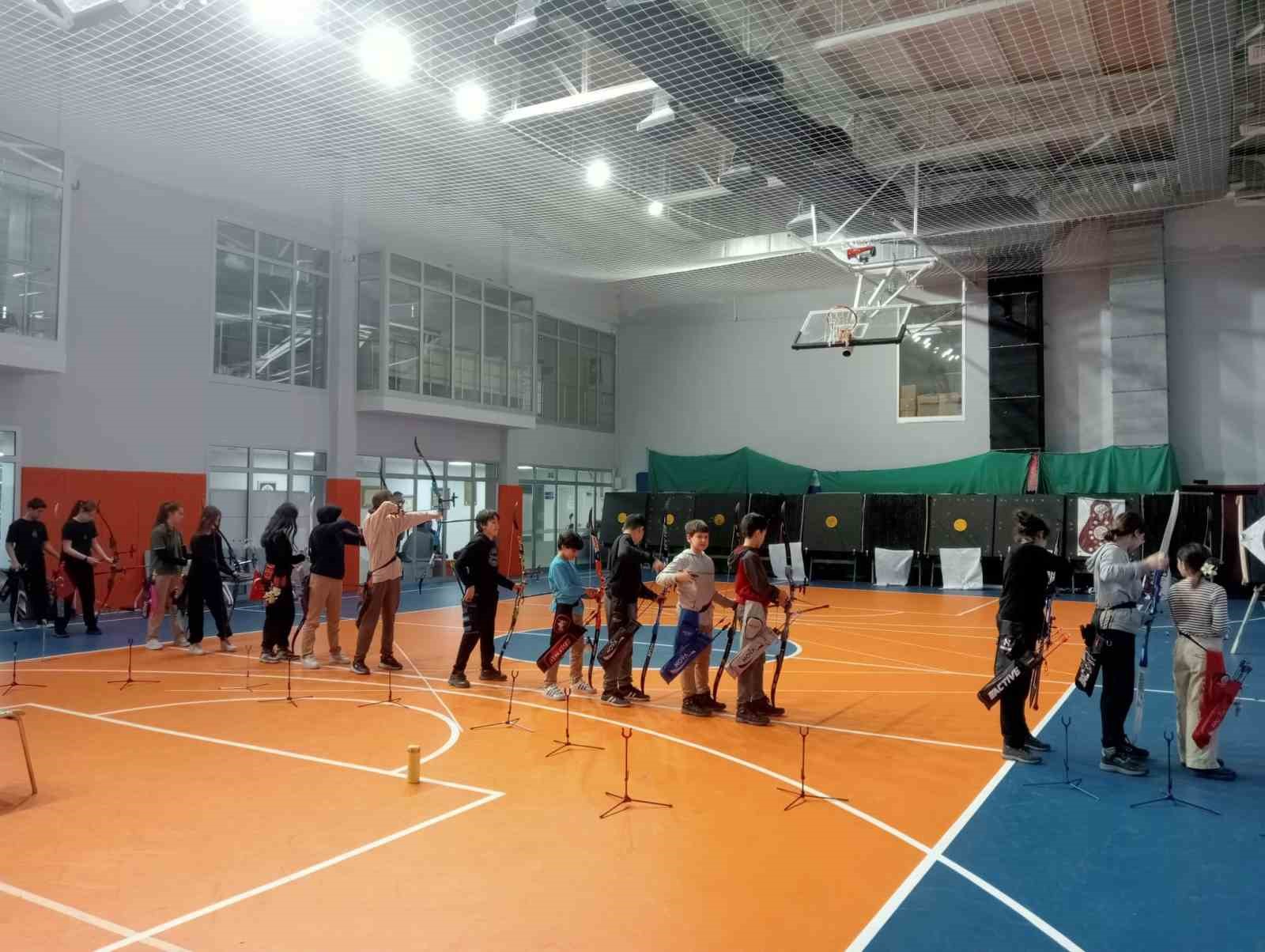 GSB kış spor okulları D&uuml;zce&rsquo;de b&uuml;y&uuml;k ilgi g&ouml;r&uuml;yor
